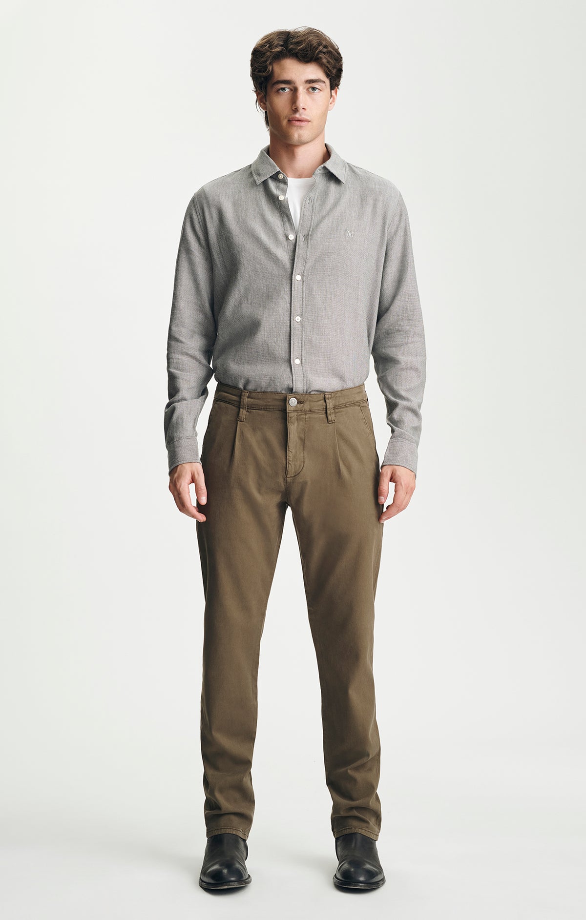 WILL PLEATED STRAIGHT CHINO IN THICKET LUXE TWILL - Mavi Jeans