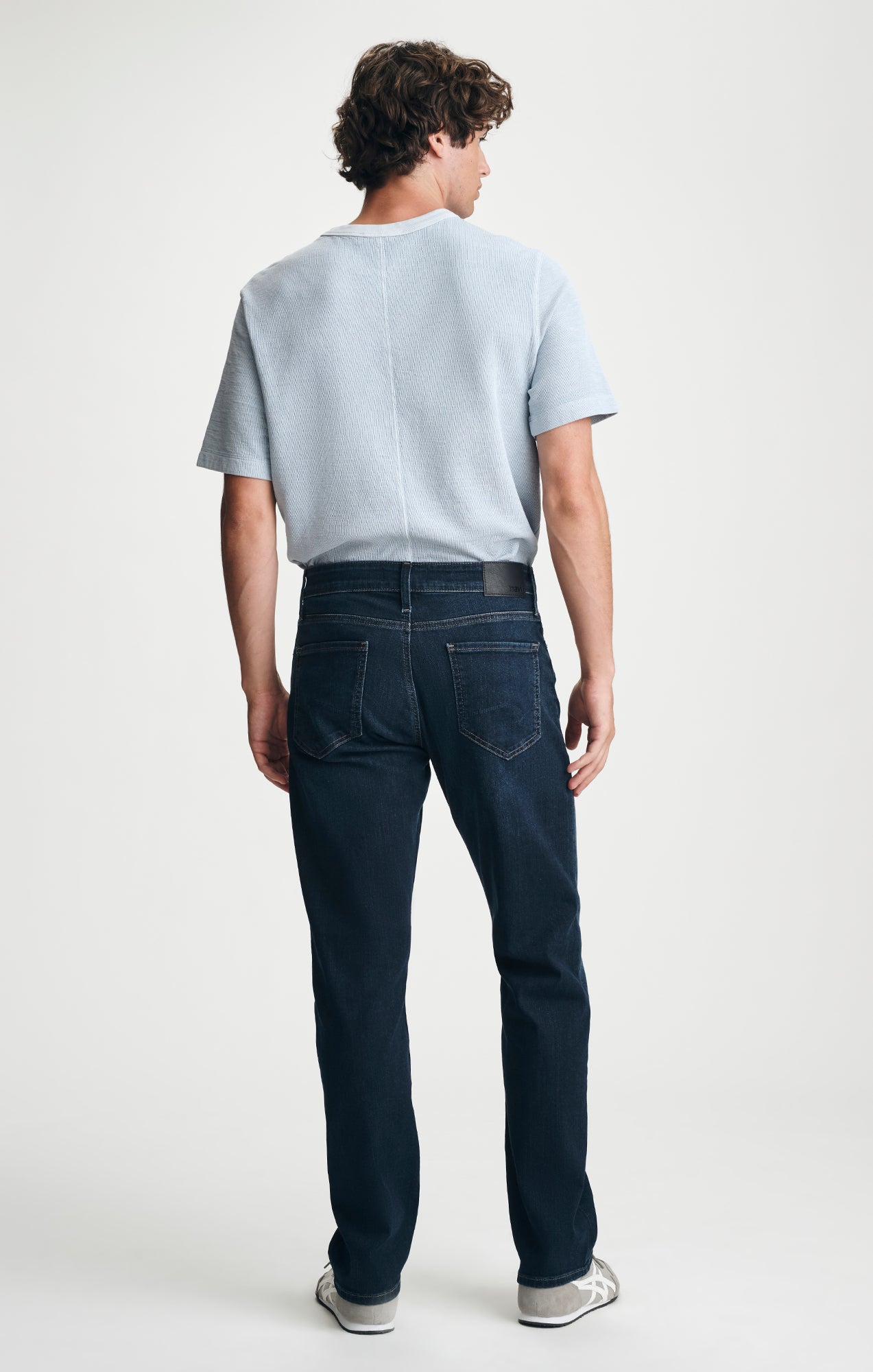 MATT RELAXED STRAIGHT LEG IN MIDNIGHT BRUSHED WILLIAMSBURG - Mavi Jeans