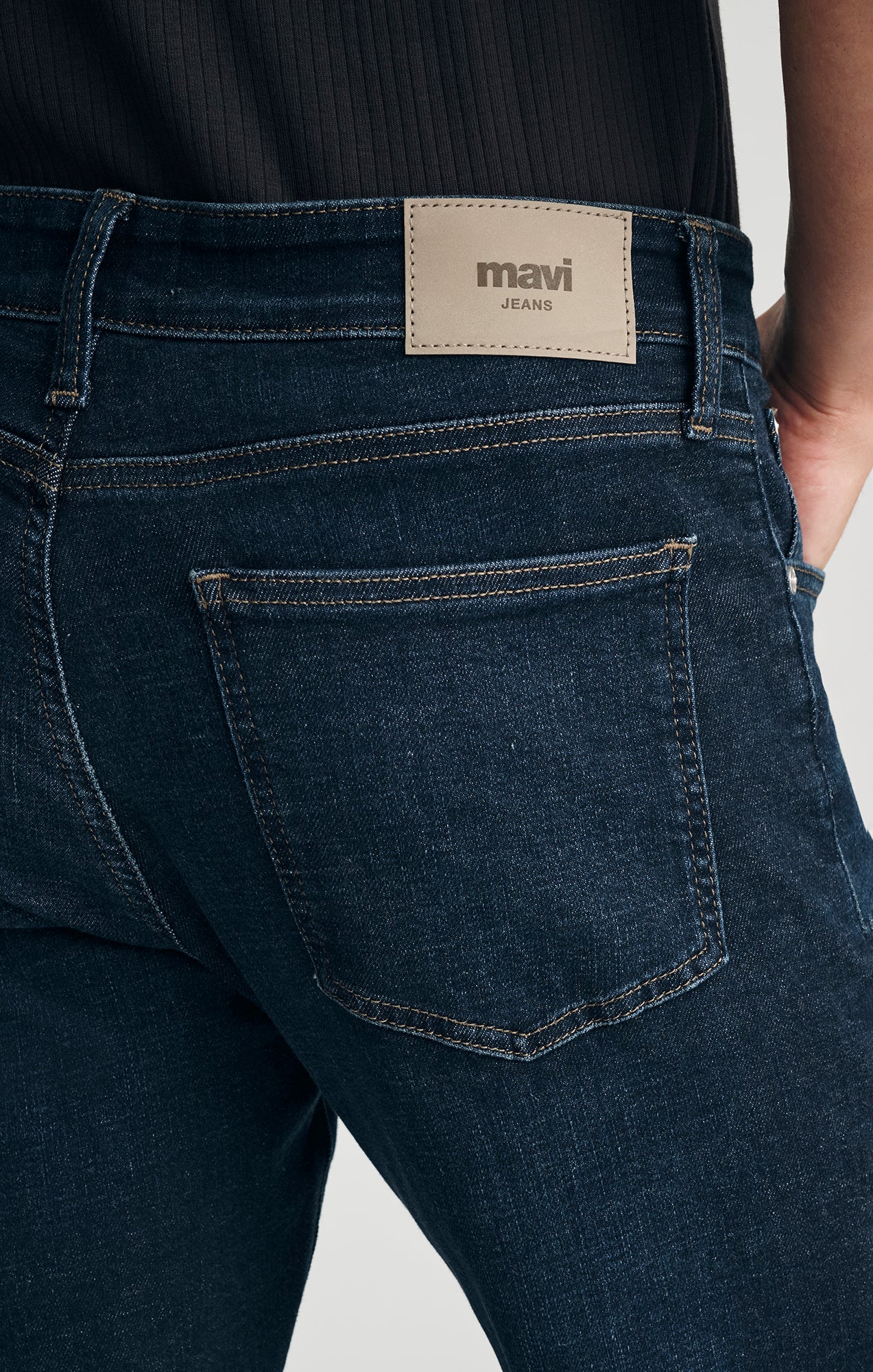MATT RELAXED STRAIGHT LEG IN DEEP BRUSHED CLASSIC VINTAGE - Mavi Jeans