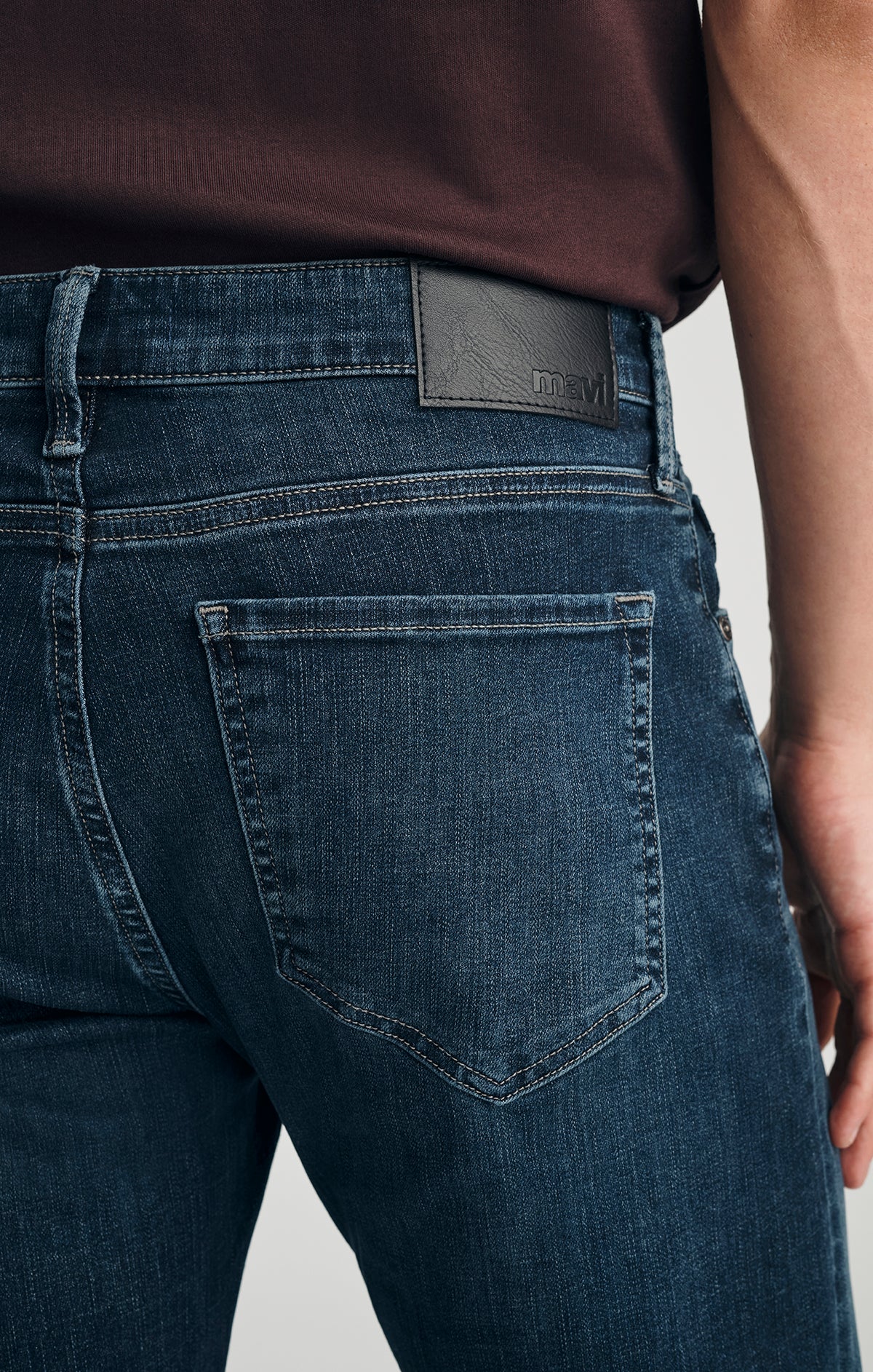 MARCUS SLIM STRAIGHT LEG IN DARK USED ORGANIC VINTAGE - Mavi Jeans