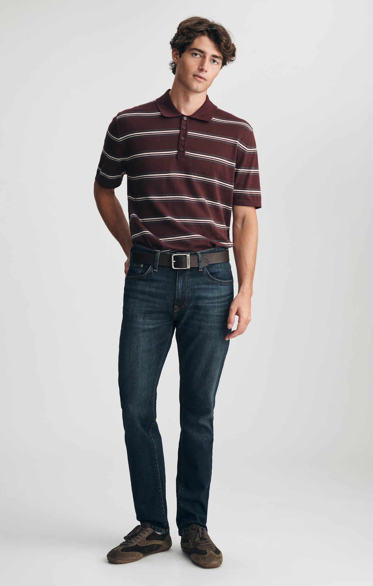 MARCUS SLIM STRAIGHT LEG IN DEEP USED CLASSIC BLUE - Mavi Jeans