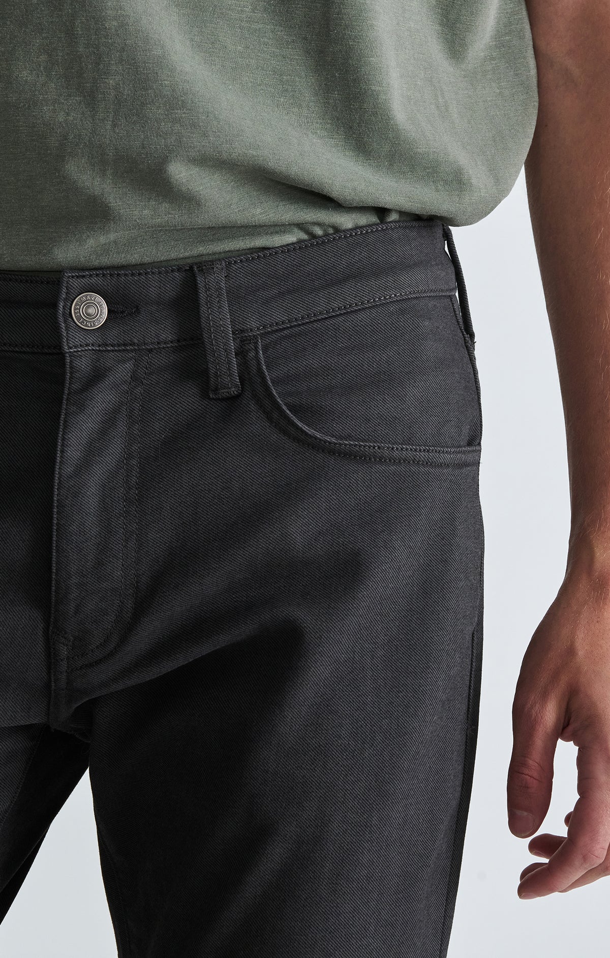 MARCUS SLIM STRAIGHT LEG IN SHARK EXPLORER - Mavi Jeans