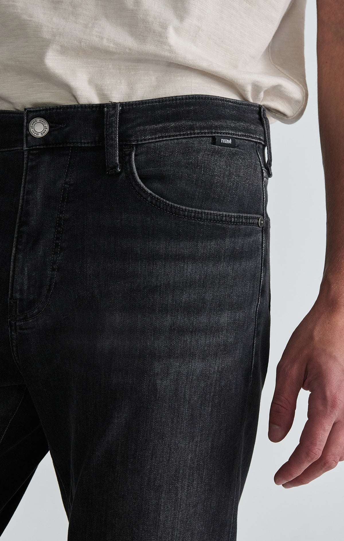 ZACH STRAIGHT LEG IN SMOKE BRUSHED FEATHER BLUE - Mavi Jeans