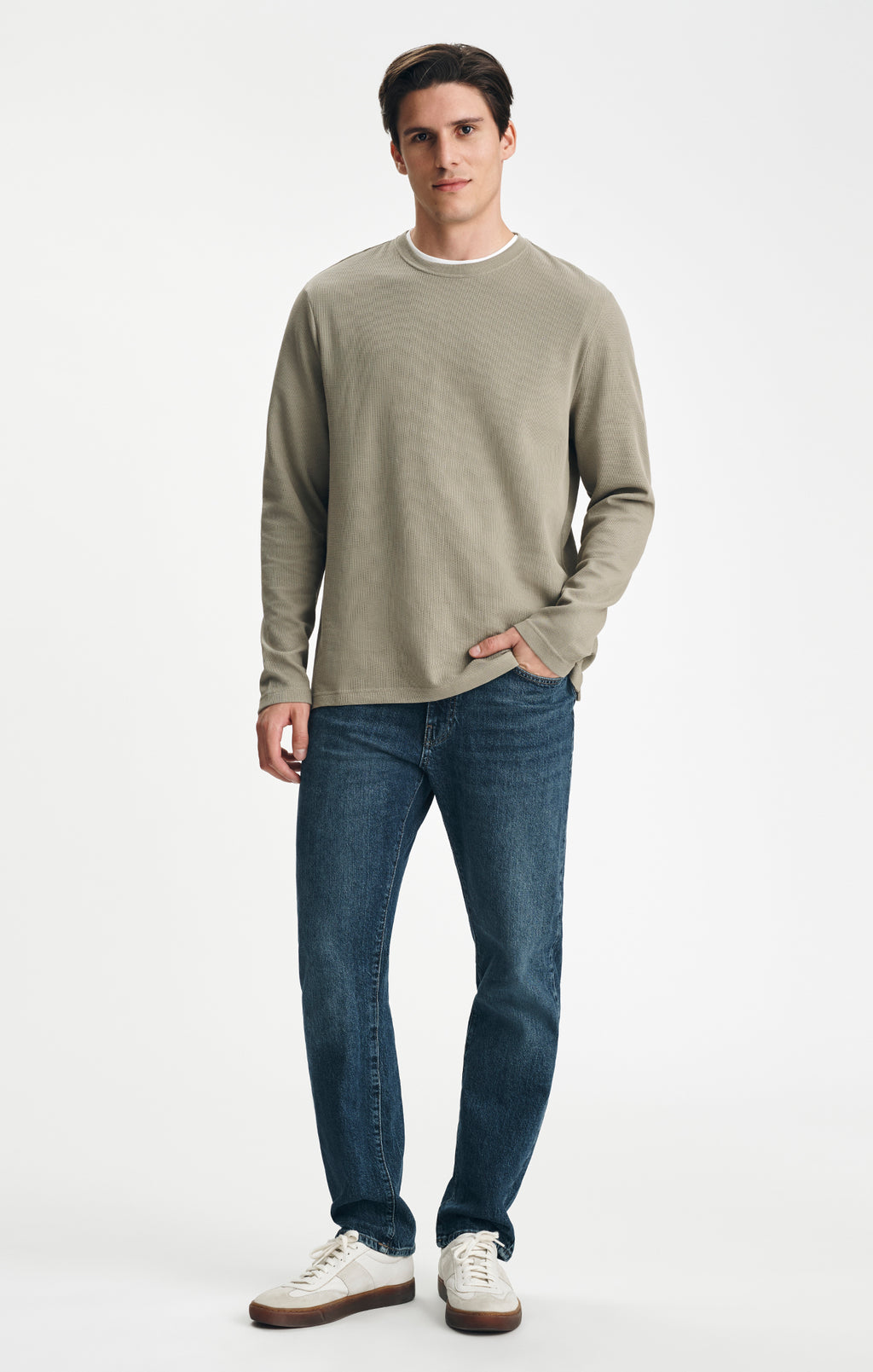 ZACH STRAIGHT LEG IN DARK BRUSHED CLASSIC BLUE