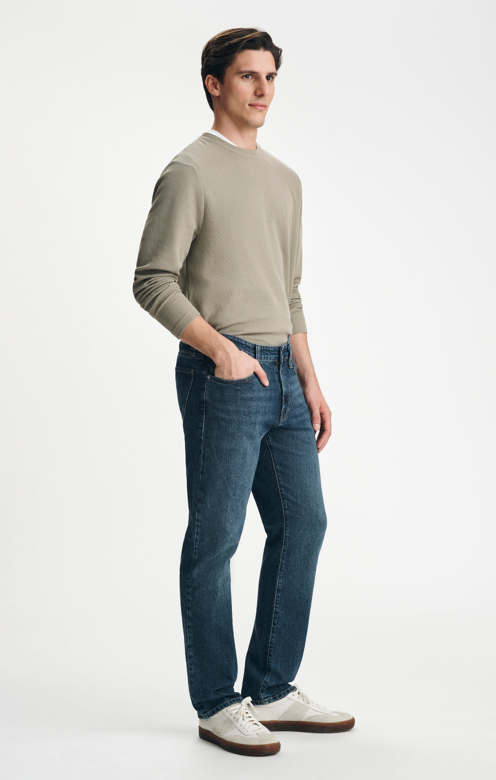 ZACH STRAIGHT LEG IN DARK BRUSHED CLASSIC BLUE