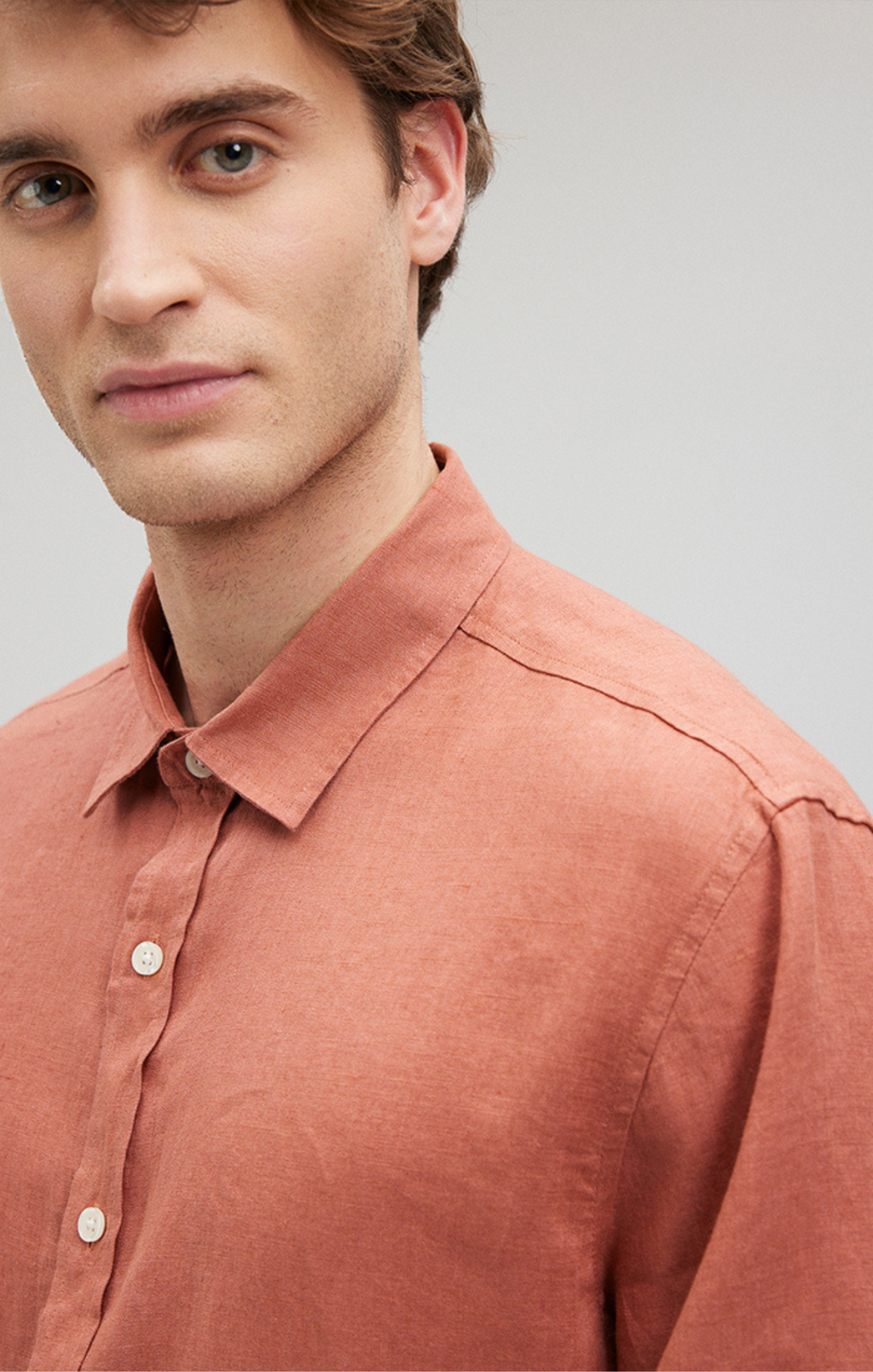 LINEN BUTTON-UP SHIRT IN CEDAR WOOD - Mavi Jeans