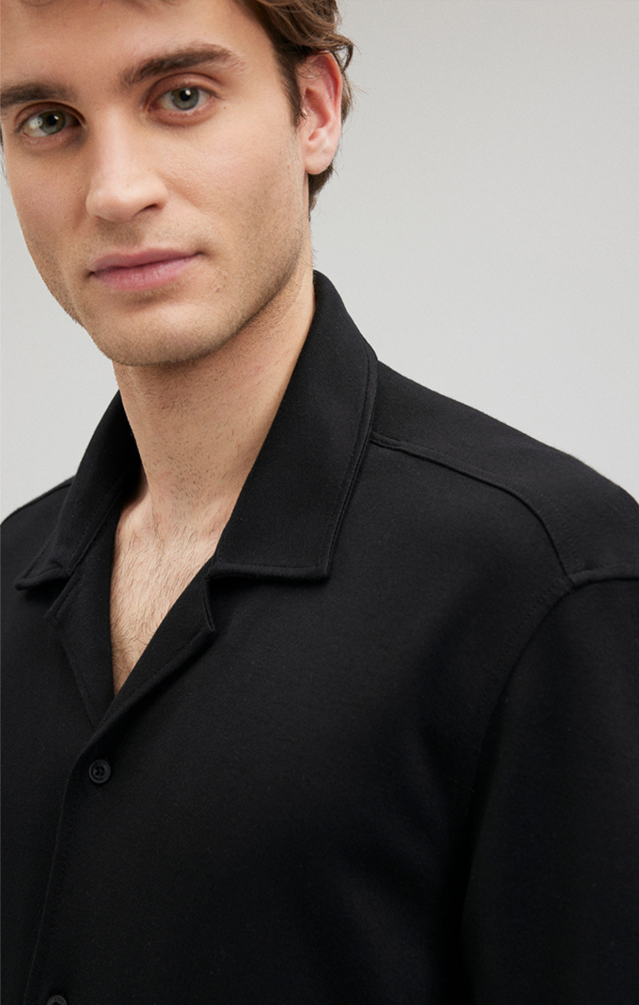 BUTTON-UP SHORT SLEEVE SHIRT IN BLACK - Mavi Jeans