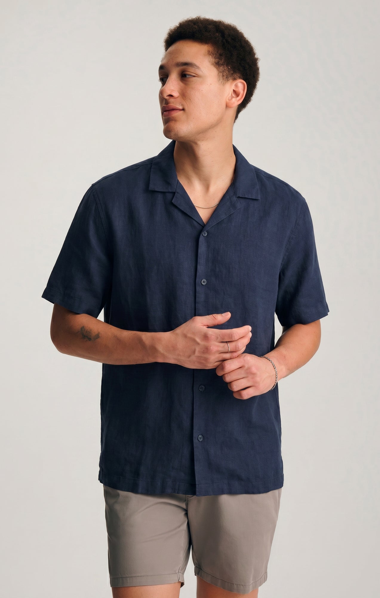 LINEN TWILL SHORT SLEEVE BUTTON-UP SHIRT IN SKY CAPTAIN - Mavi Jeans