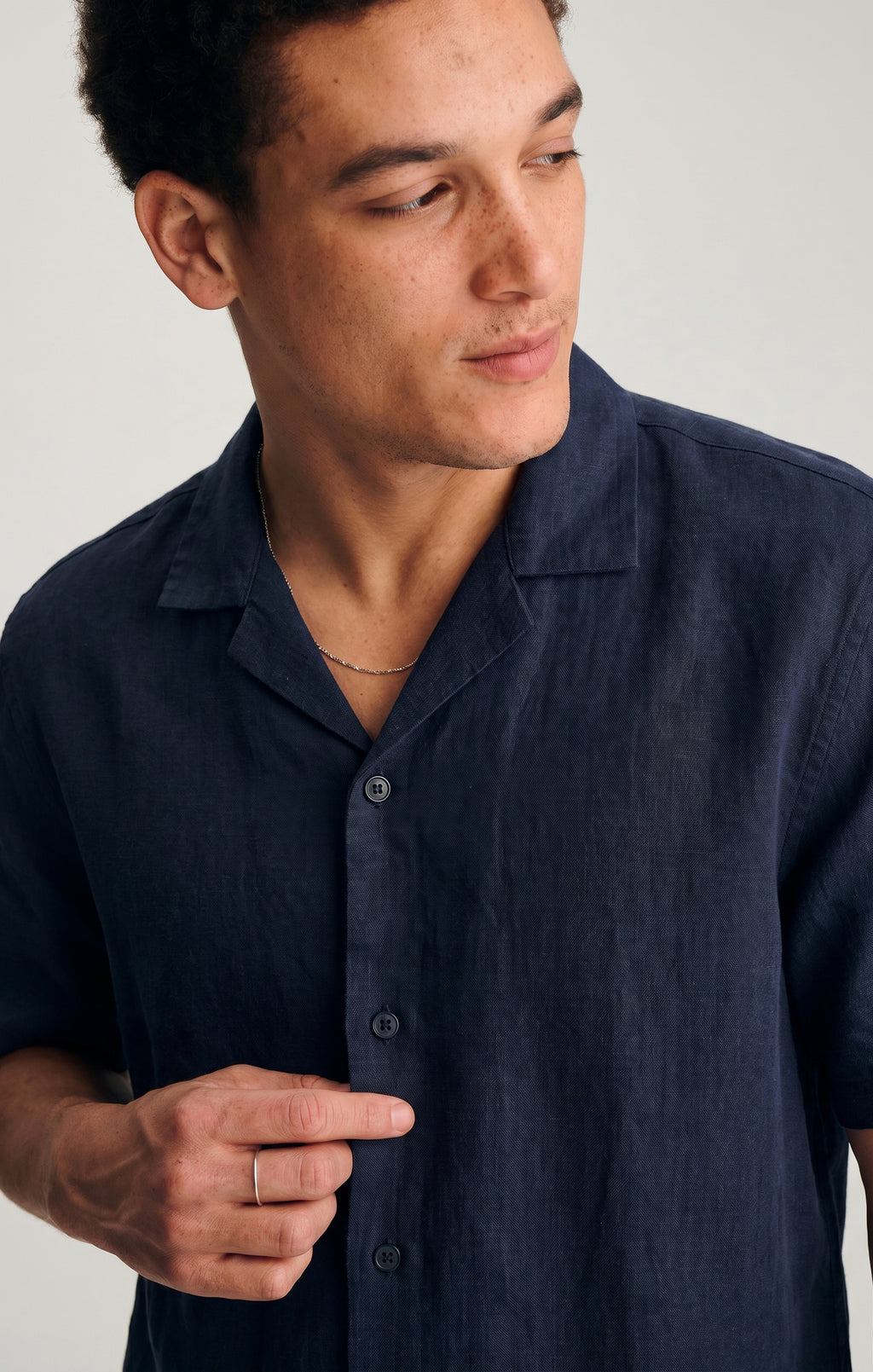 LINEN TWILL SHORT SLEEVE BUTTON-UP SHIRT IN SKY CAPTAIN - Mavi Jeans