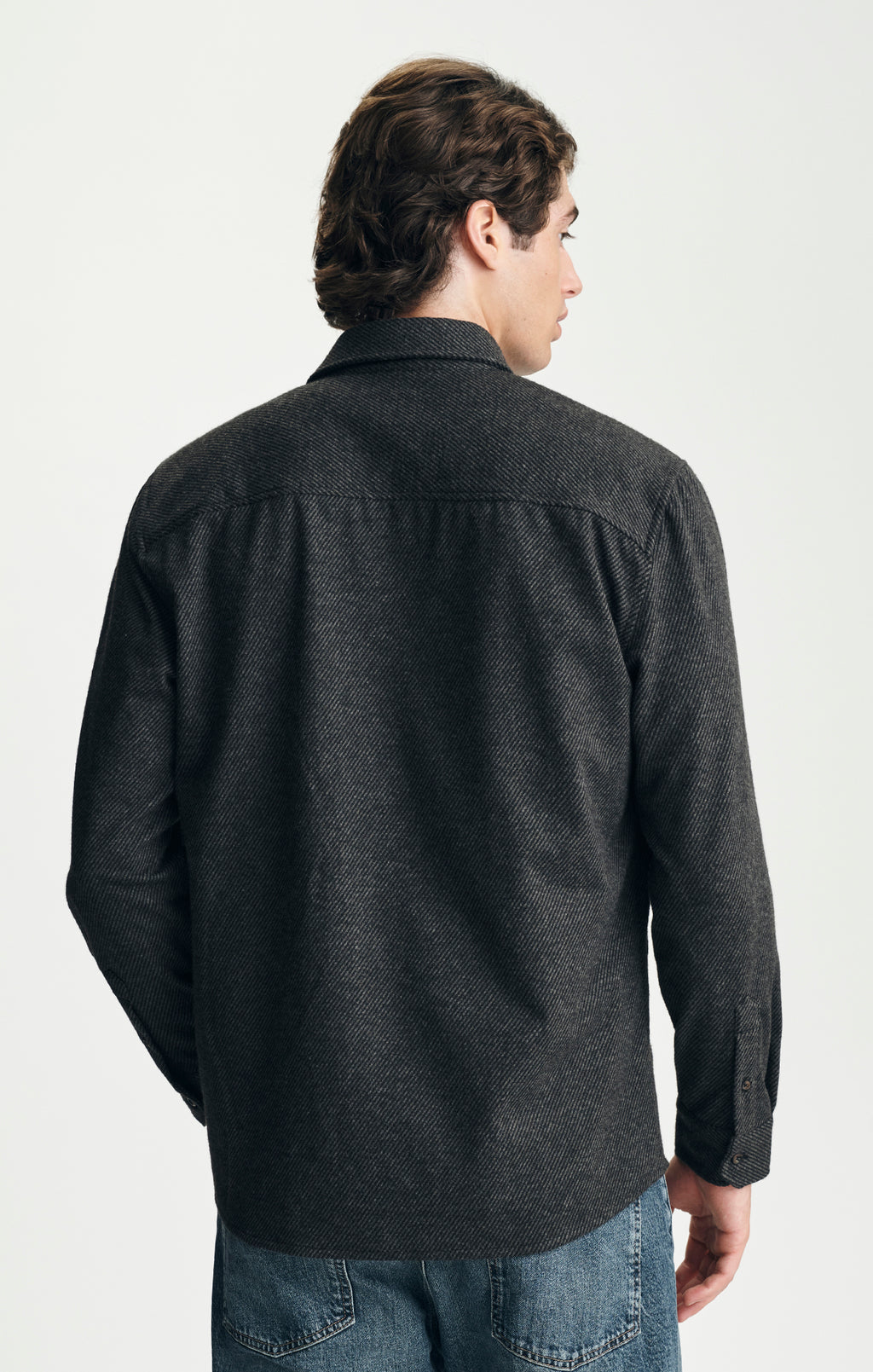 TEXTURED ONE POCKET BUTTON-UP SHIRT IN ANTHRACITE - Mavi Jeans