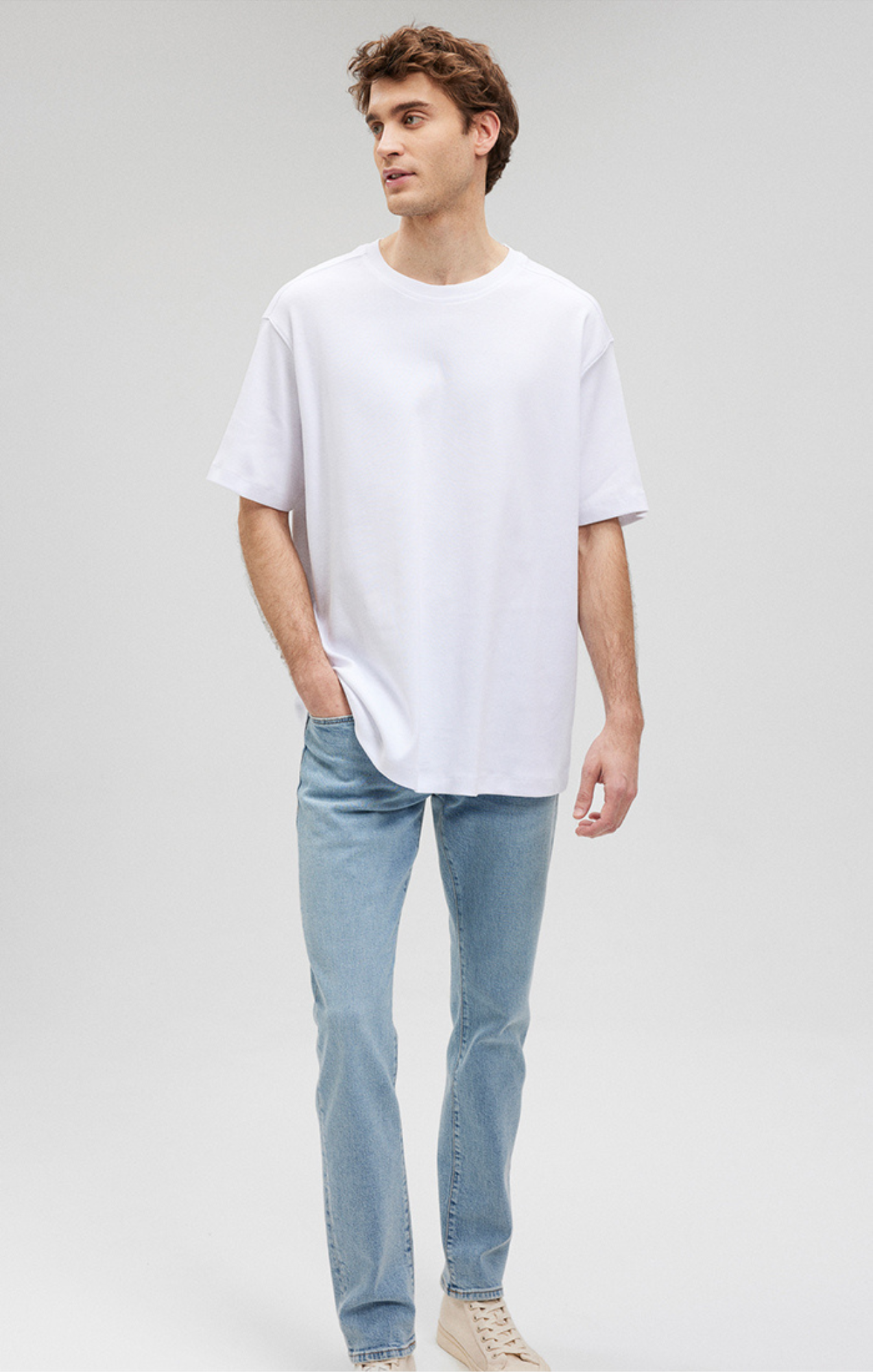 ESSENTIAL CREW NECK T-SHIRT IN WHITE - Mavi Jeans
