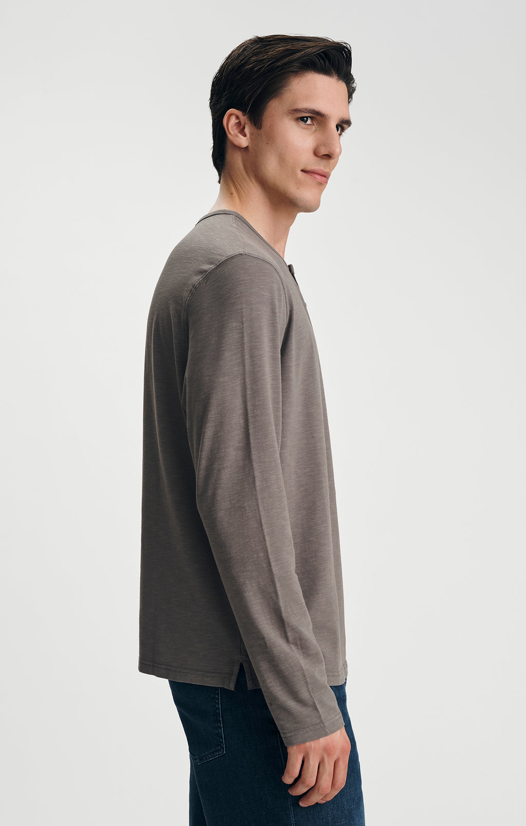 LONG SLEEVE HENLEY T-SHIRT IN FALCON - Mavi Jeans
