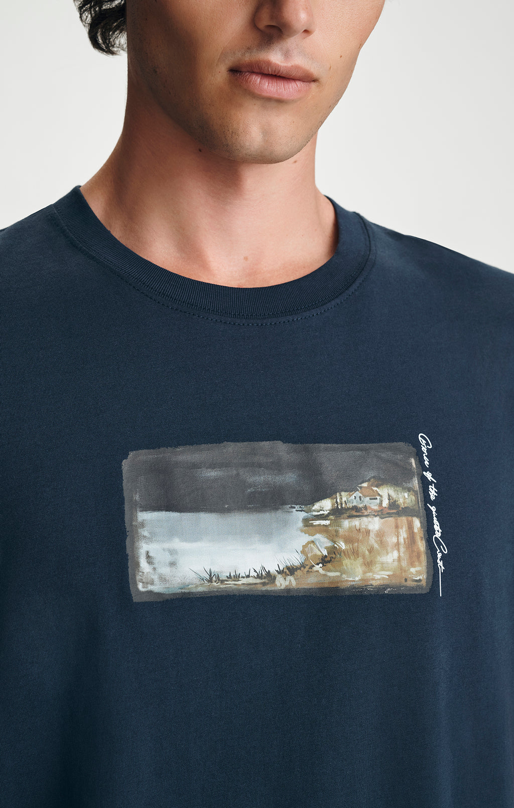 COASTLINE GRAPHIC T-SHIRT IN TOTAL ECLIPSE - Mavi Jeans