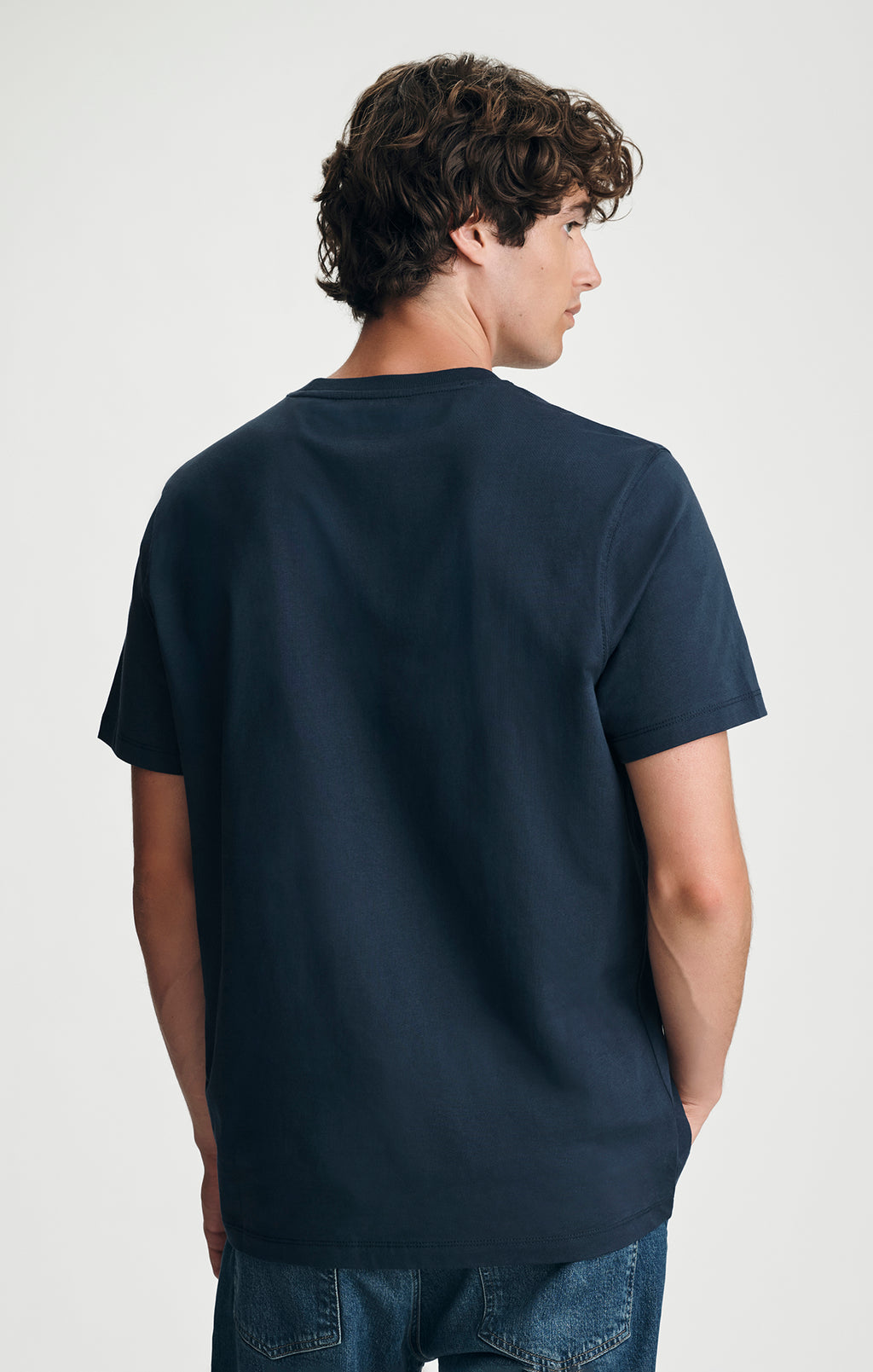 COASTLINE GRAPHIC T-SHIRT IN TOTAL ECLIPSE - Mavi Jeans