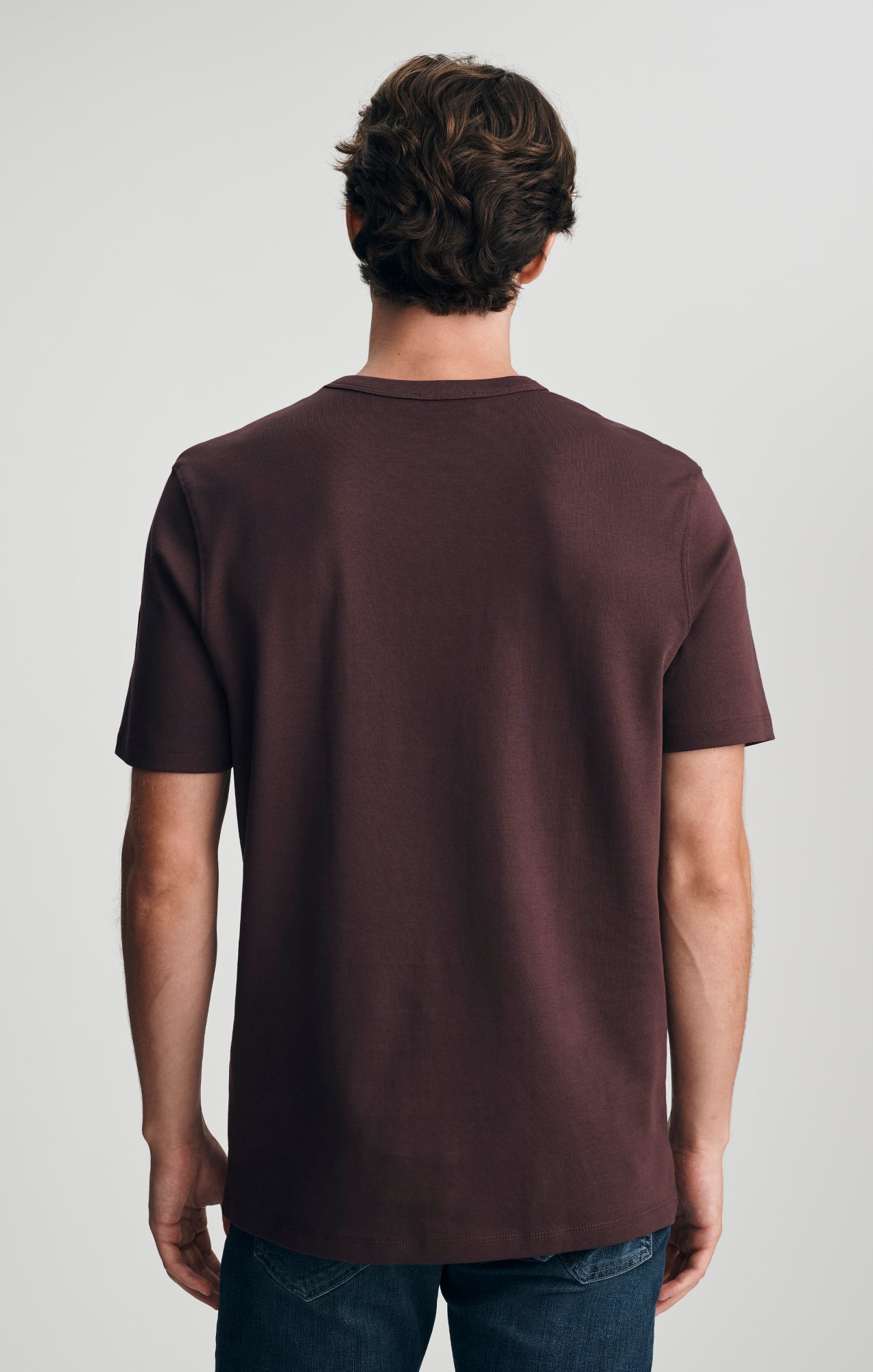POCKET CREW NECK T-SHIRT IN FUDGE - Mavi Jeans