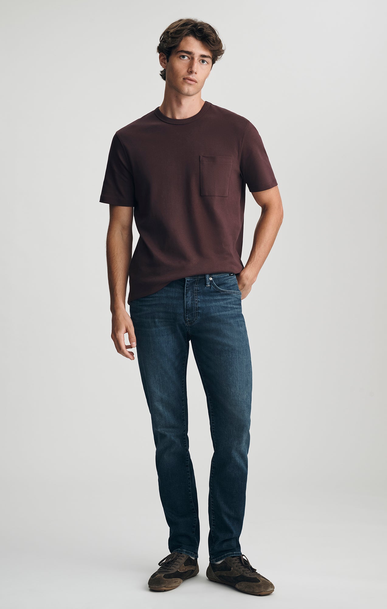 POCKET CREW NECK T-SHIRT IN FUDGE - Mavi Jeans