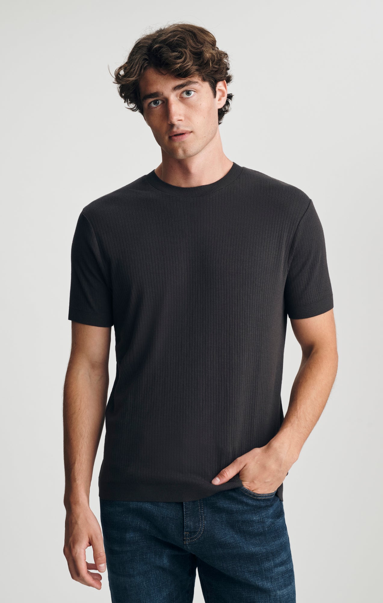 CREW NECK T-SHIRT IN ESPRESSO - Mavi Jeans