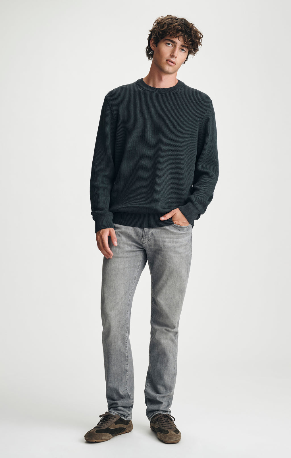 ACID WASH CREW NECK SWEATER IN ANTHRACITE - Mavi Jeans