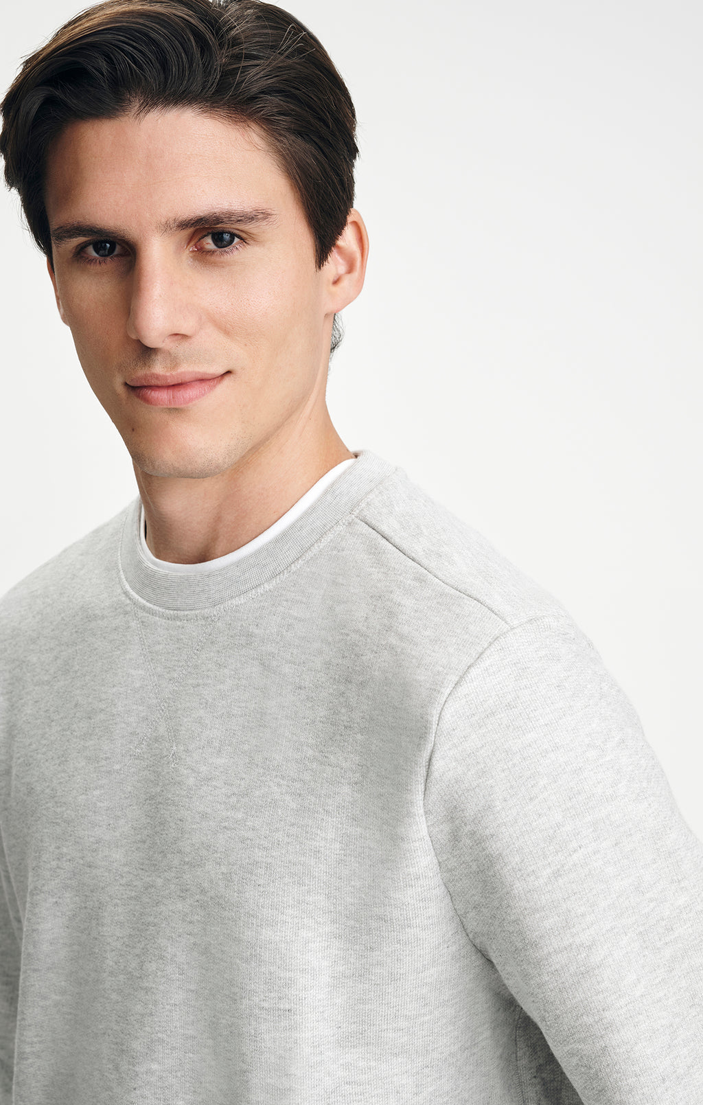 V-STITCH CREW NECK SWEATSHIRT IN GREY MELANGE