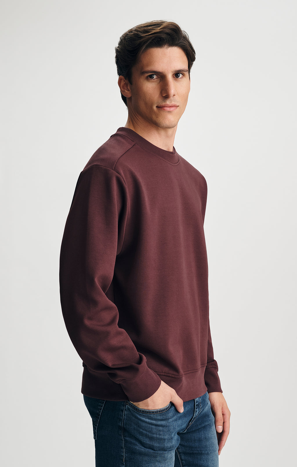 FLEECE CREW NECK SWEATSHIRT IN FUDGE - Mavi Jeans