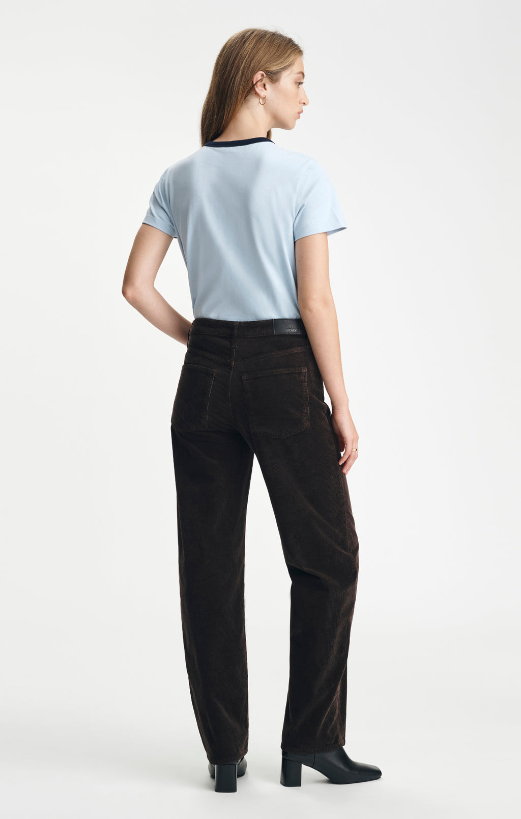 NICA BARREL IN DARK CHOCOLATE CORD - Mavi Jeans