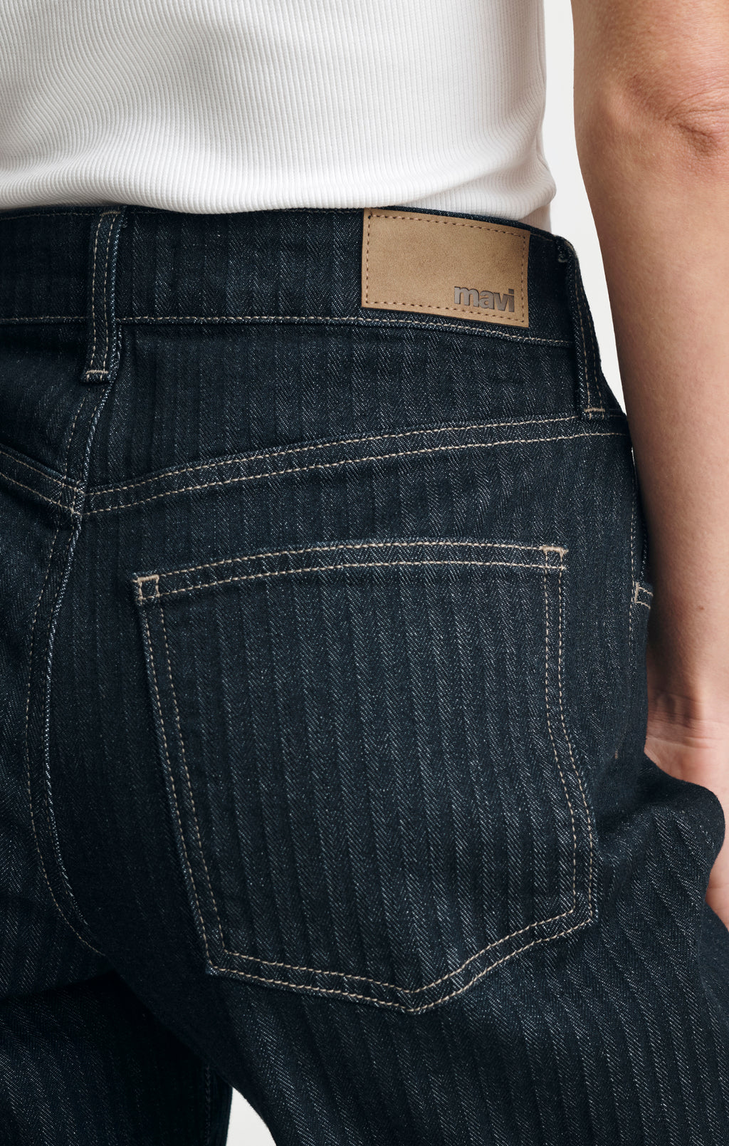 NICA BARREL IN DARK DENIM - Mavi Jeans