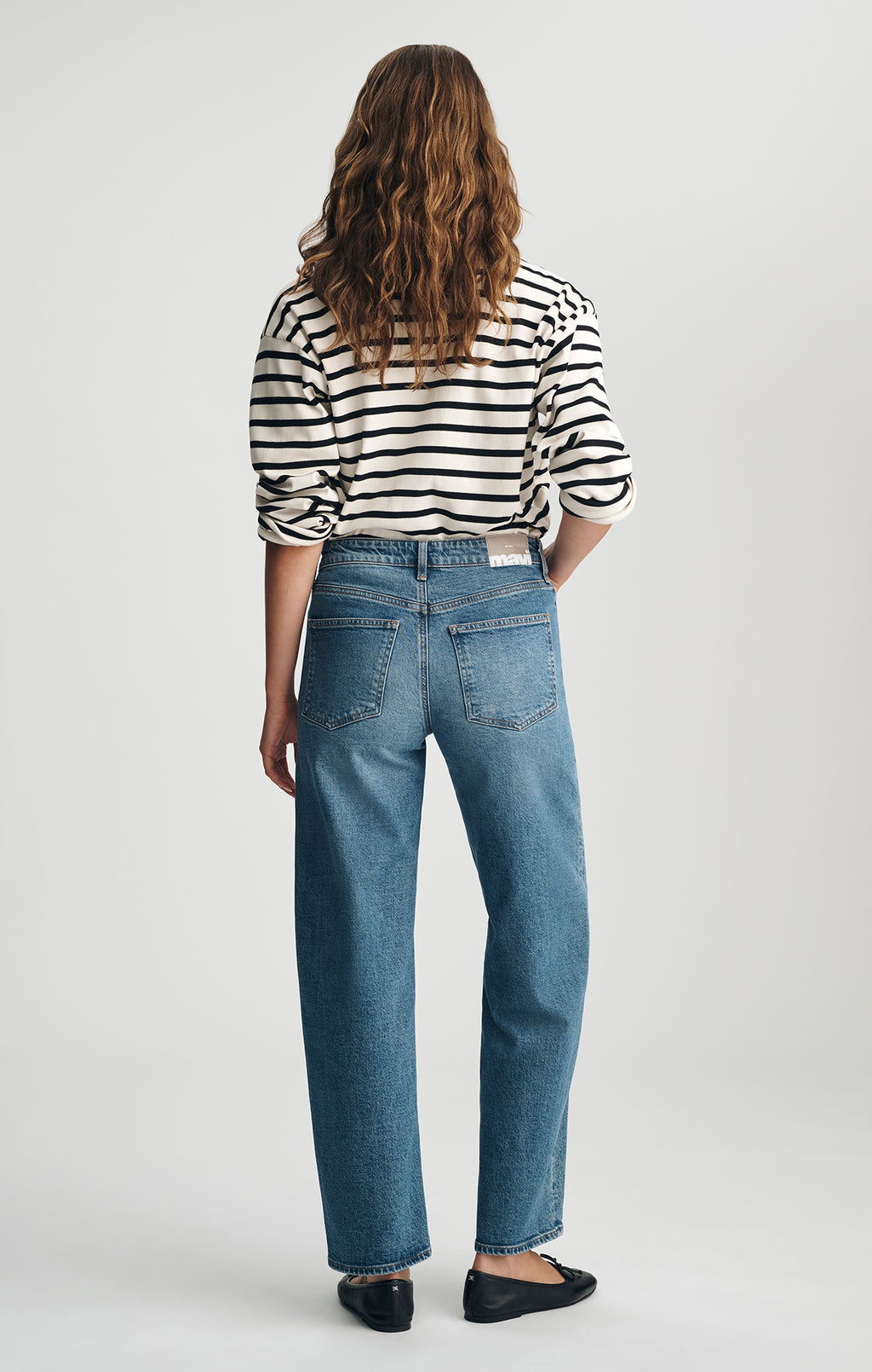 NICA BARREL IN MID BRUSHED CLASSIC BLUE - Mavi Jeans