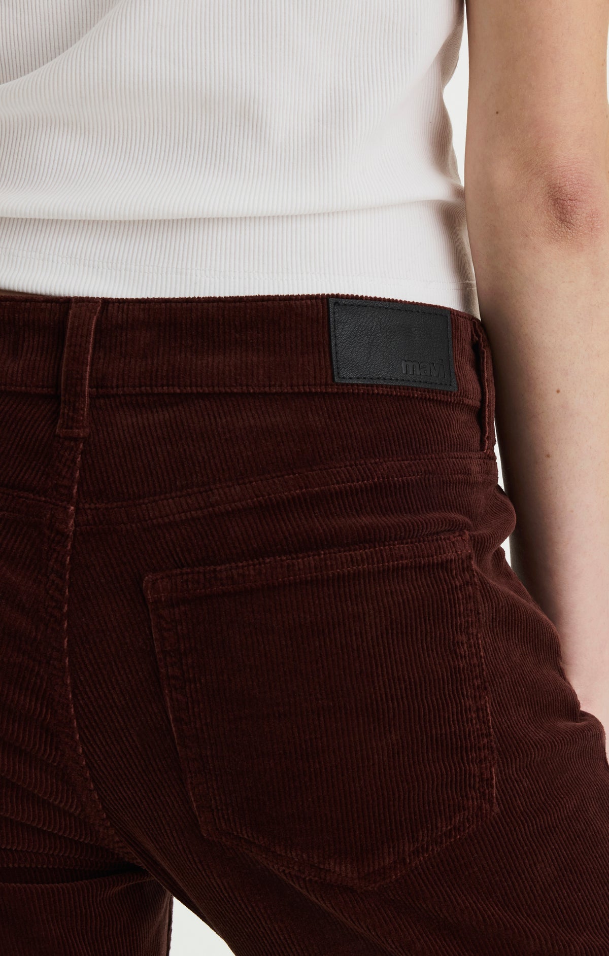 VICKY BOOTCUT IN SANGRIA CORD