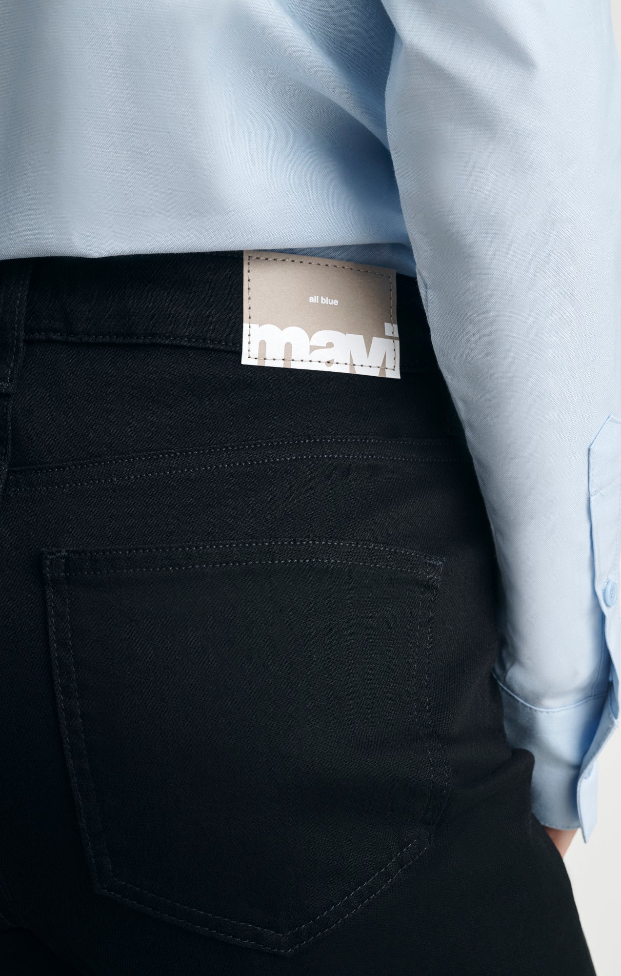 NEW YORK STRAIGHT LEG IN BLACK CLASSIC BLUE - Mavi Jeans