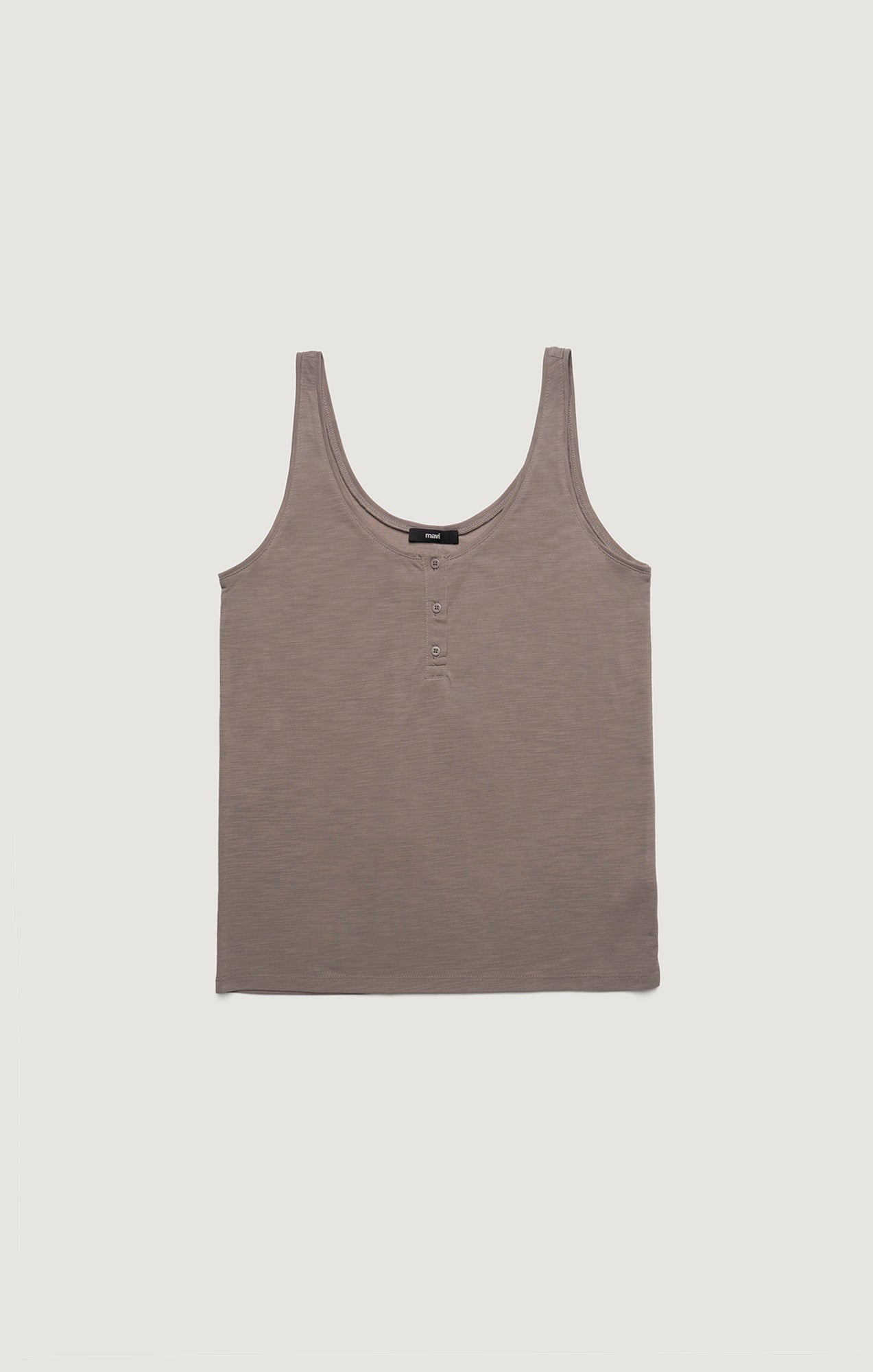 LUXE TOUCH TENCEL™ HENLEY TANK TOP IN FUNGI - Mavi Jeans