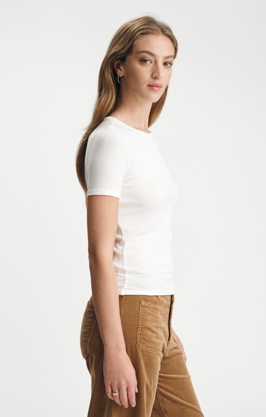 RIBBED CREW NECK T-SHIRT IN WHITE ALYSSUM - Mavi Jeans