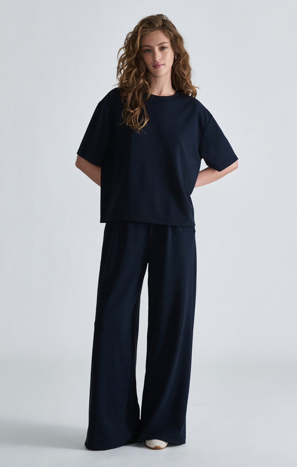 LUXE TOUCH TENCEL™ CREW NECK T-SHIRT IN MEDIEVAL BLUE - Mavi Jeans