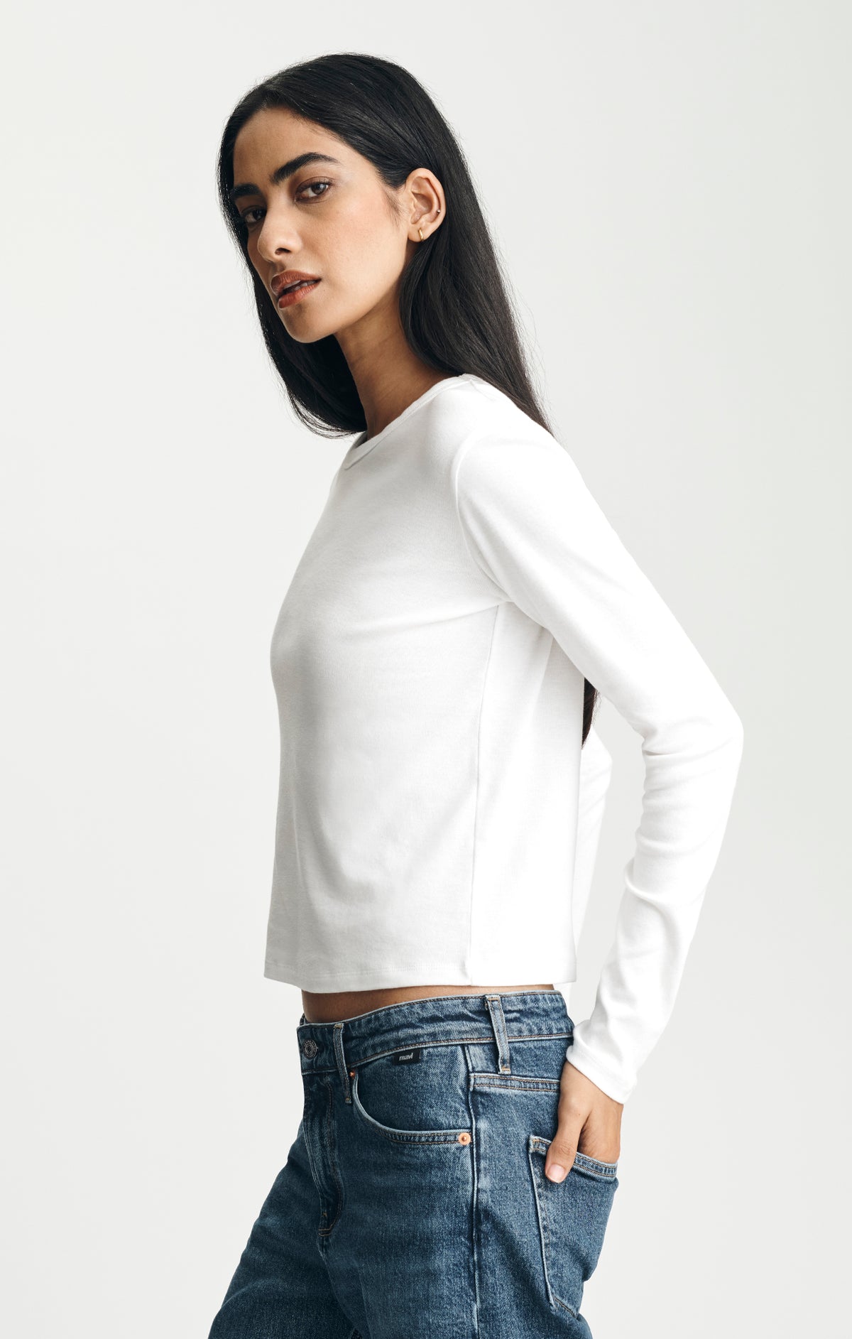 LONG SLEEVE CREW NECK T-SHIRT IN WHITE ALYSSUM - Mavi Jeans