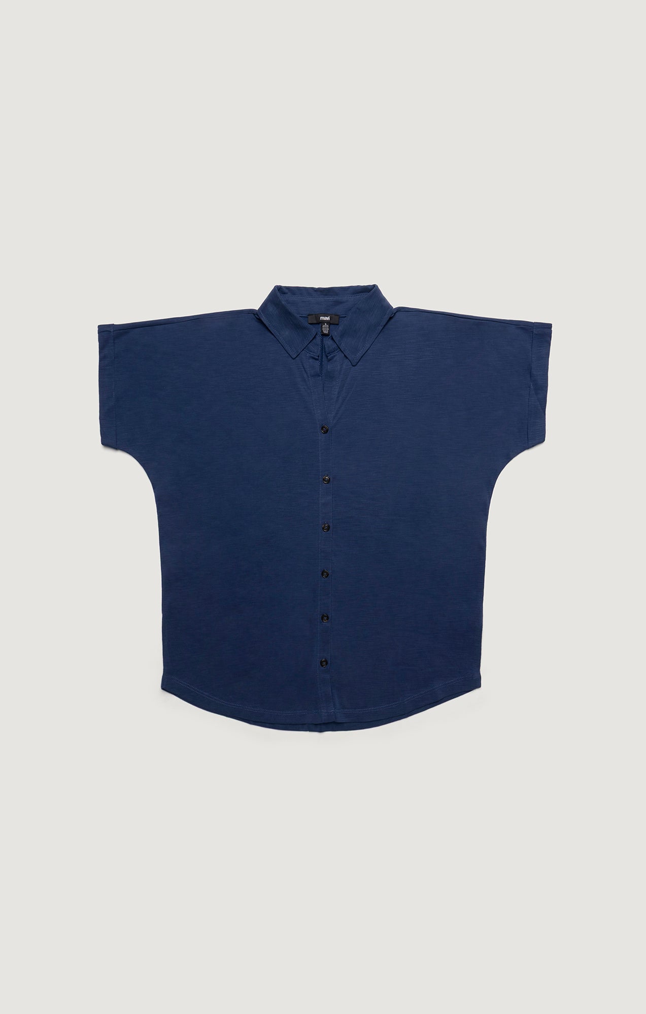 LUXE TOUCH TENCEL™ BUTTON-UP T-SHIRT IN MEDIEVAL BLUE - Mavi Jeans