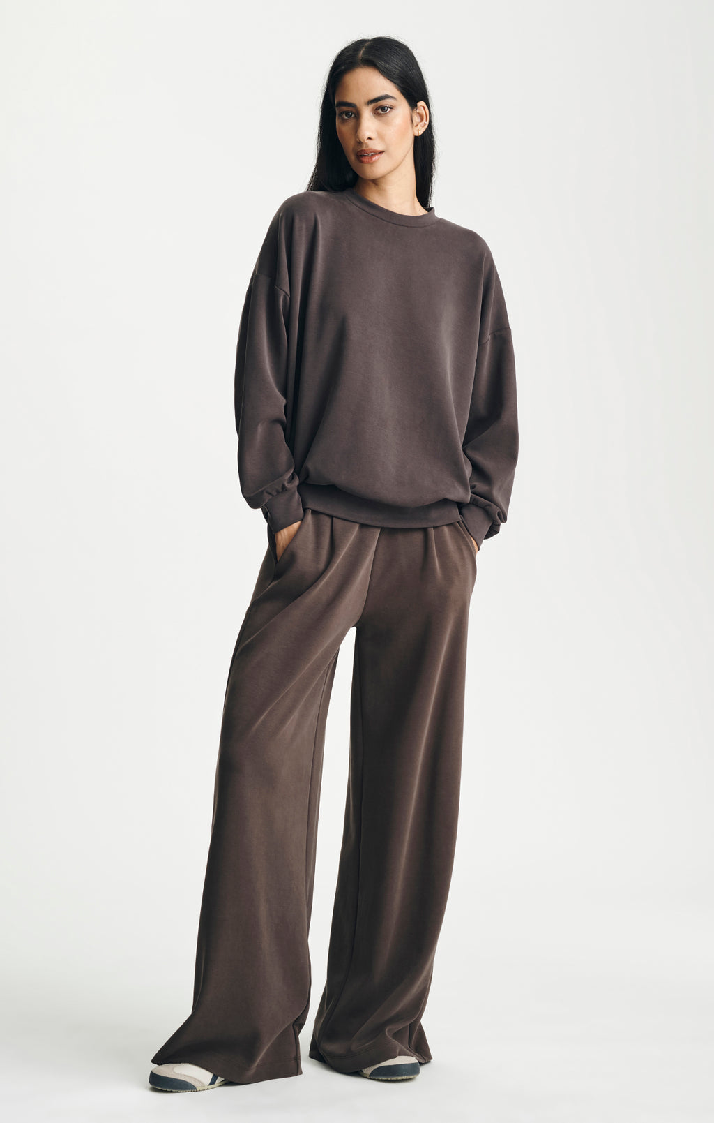 LUXE TOUCH TENCEL™ SWEATSHIRT IN GANACHE - Mavi Jeans