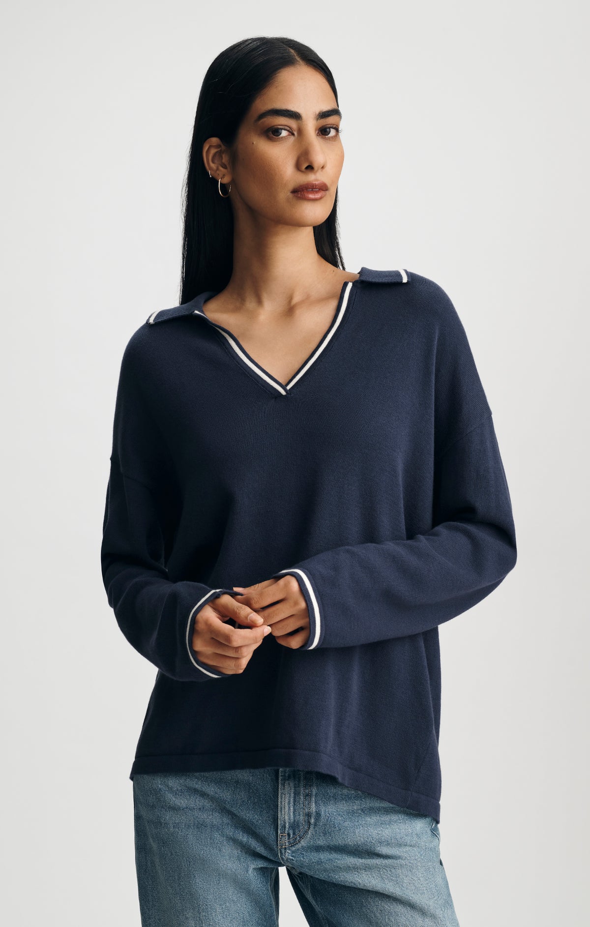 TIPPED JOHNNY COLLAR SWEATER IN NAVAL ACADEMY - Mavi Jeans