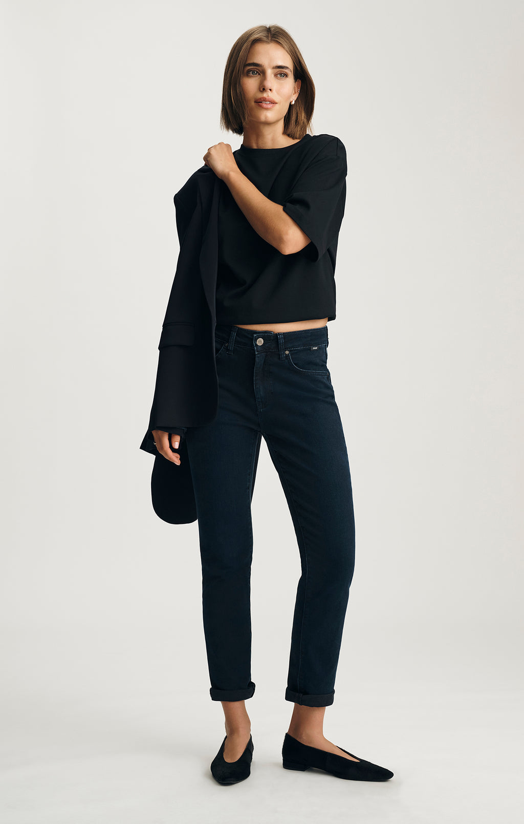 KATHLEEN SLIM BOYFRIEND IN INK FEATHER LUXE