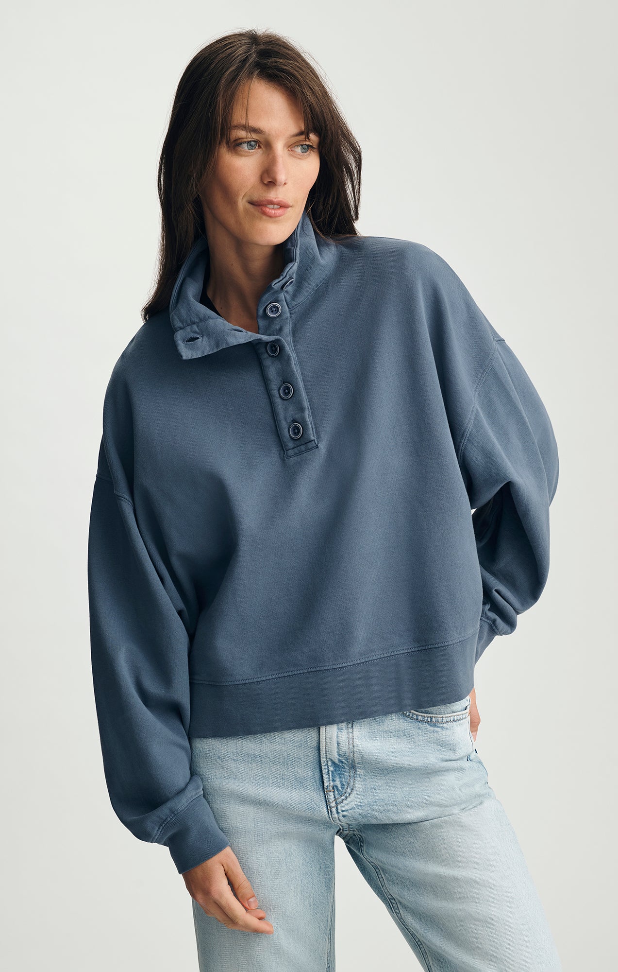 BUTTON-UP FUNNEL NECK SWEATSHIRT IN BLUE INDIGO