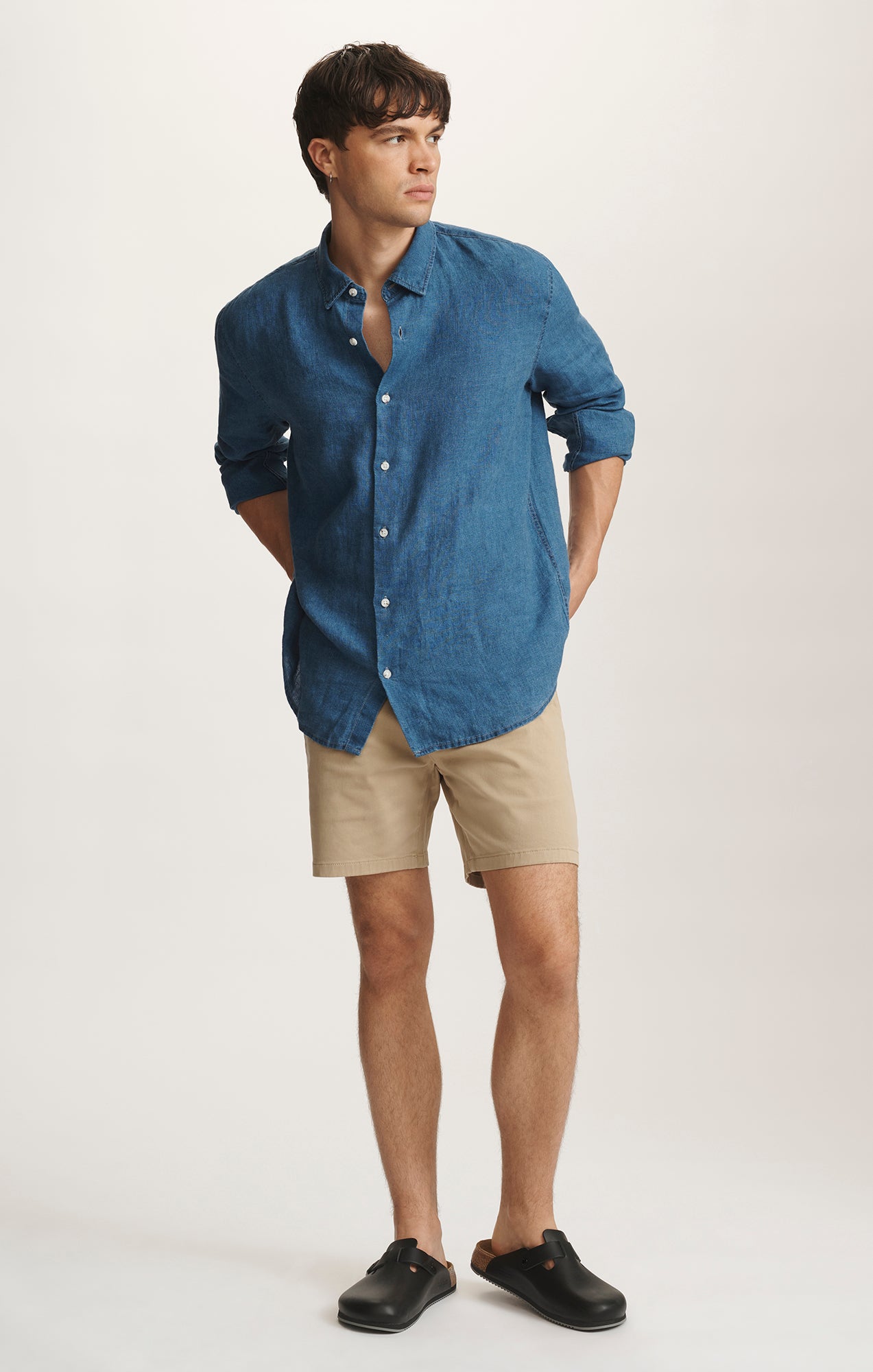 NATE SHORTS IN KHAKI CASUAL TWILL - Mavi Jeans