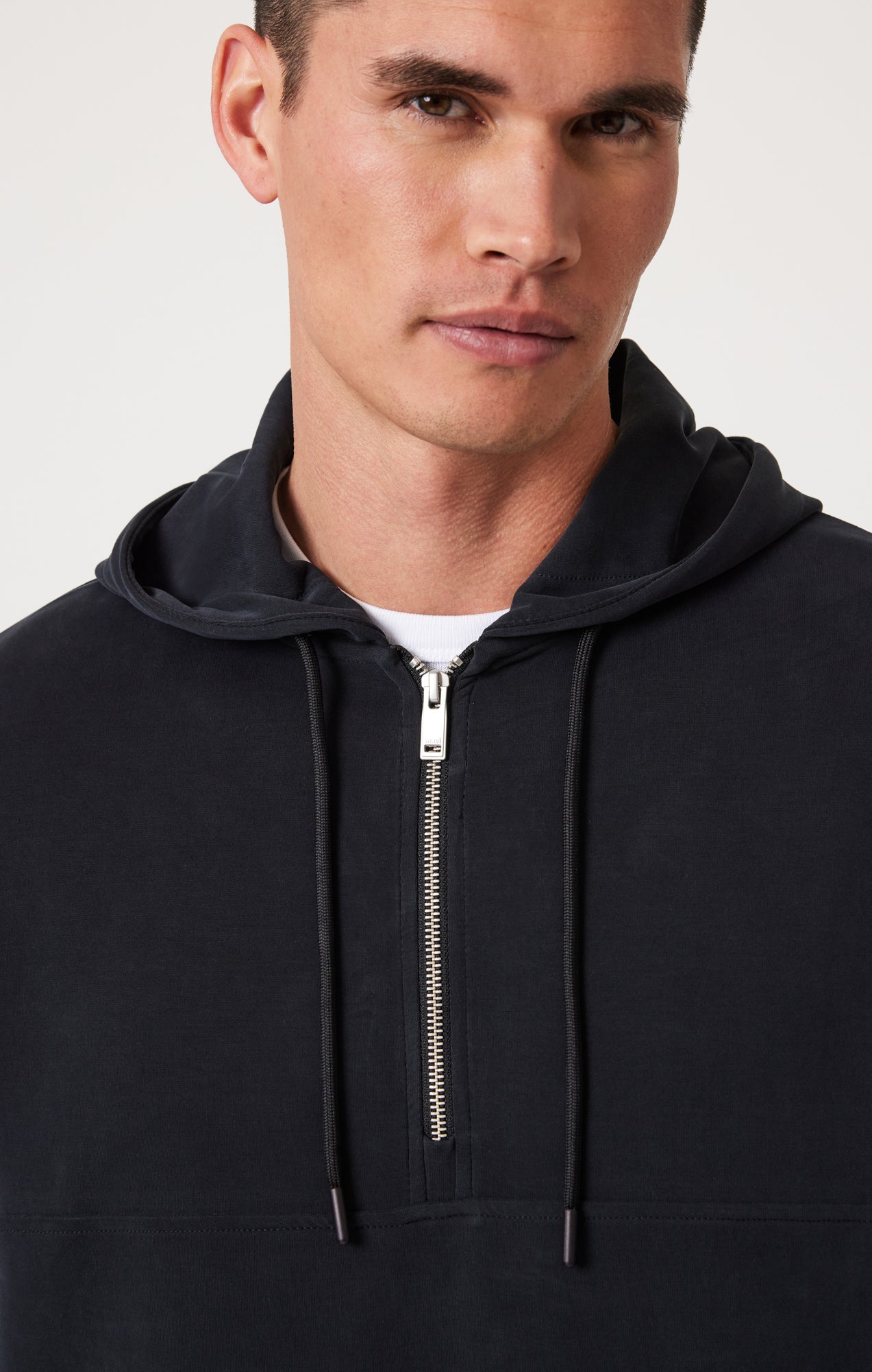 QUARTER ZIP HOODIE IN JET BLACK - Mavi Jeans
