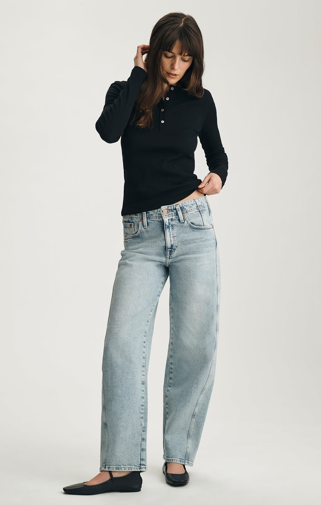 LONG SLEEVE HENLEY T-SHIRT IN BLACK - Mavi Jeans