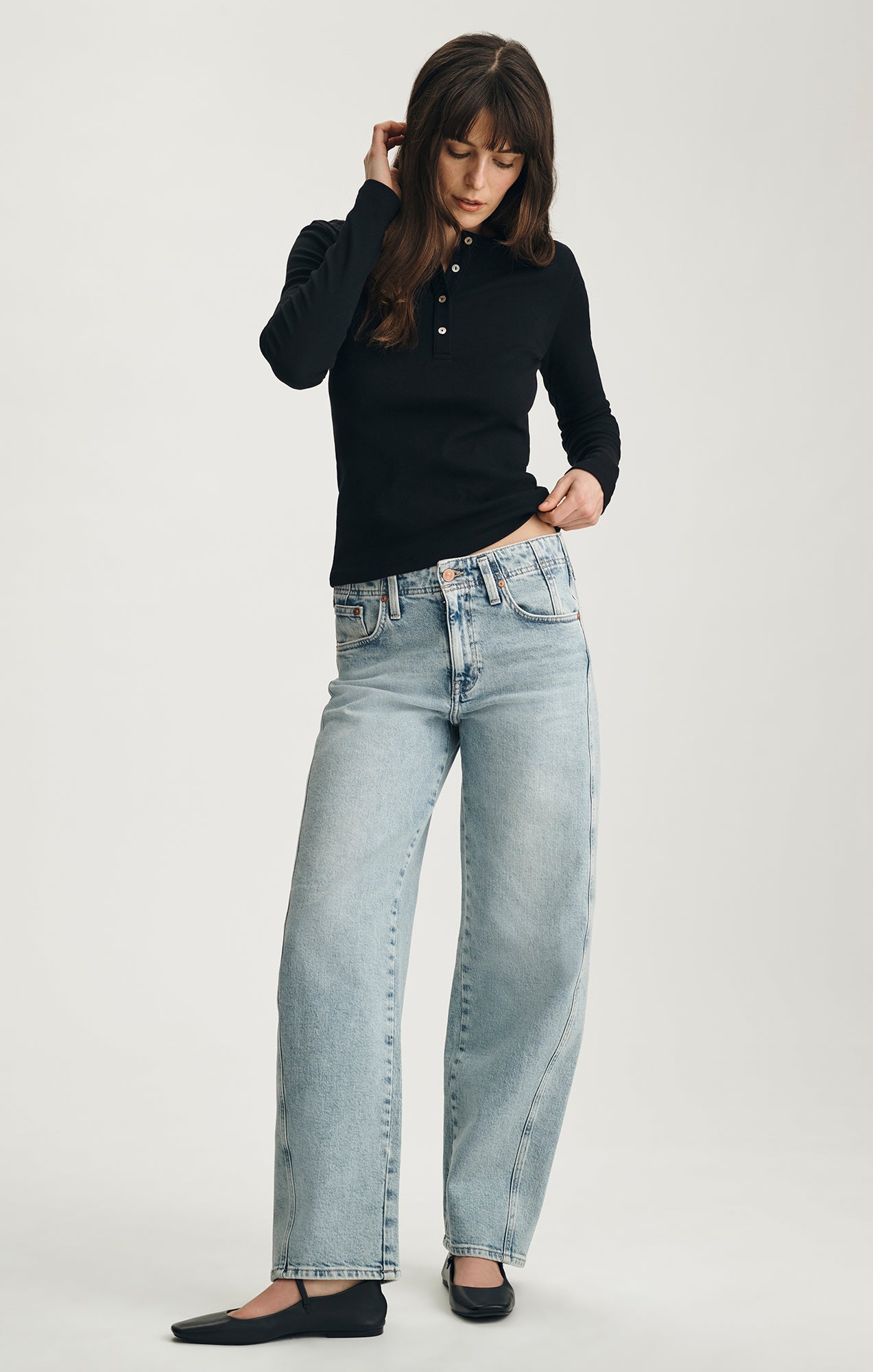 LONG SLEEVE HENLEY T-SHIRT IN BLACK - Mavi Jeans