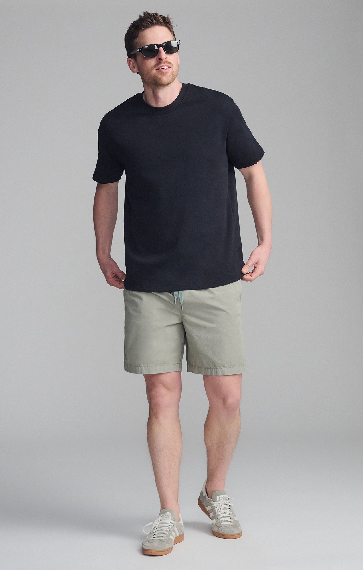 SHORT SLEEVE CREW NECK T-SHIRT IN BLACK - Mavi Jeans