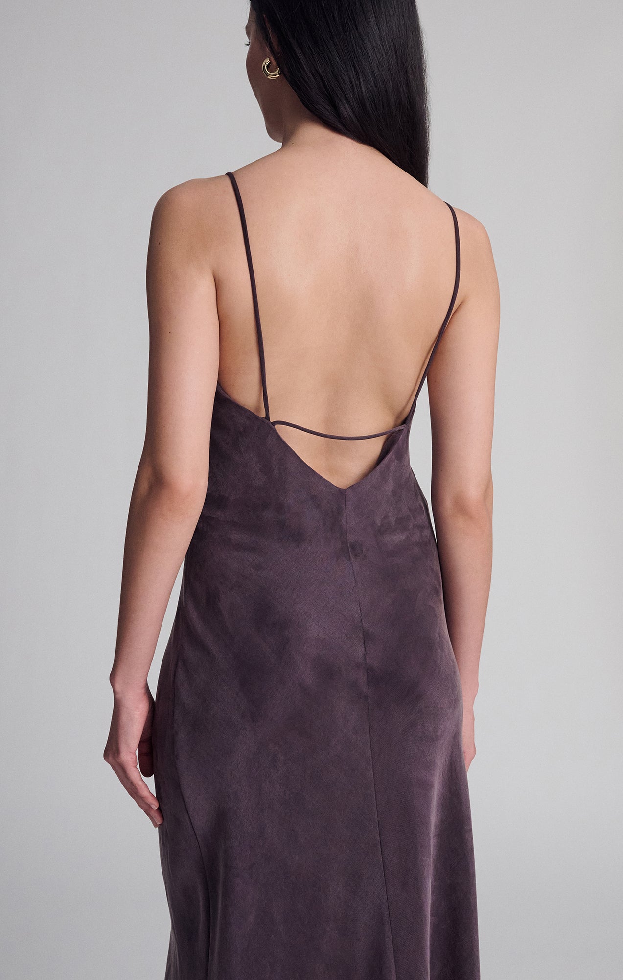 V-NECK TENCEL™ MAXI DRESS IN PLUM PERFECT - Mavi Jeans