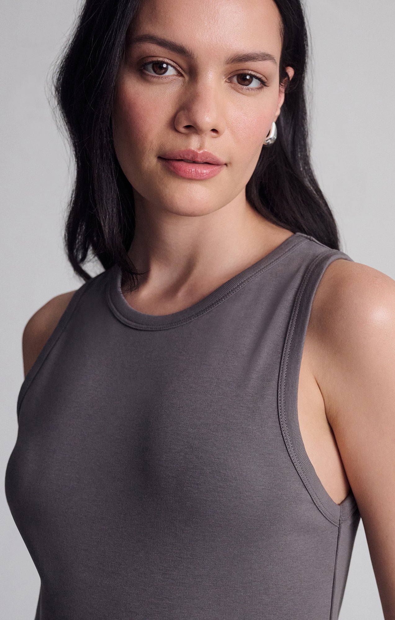CONTOUR TANK TOP IN DARK GULL GRAY - Mavi Jeans