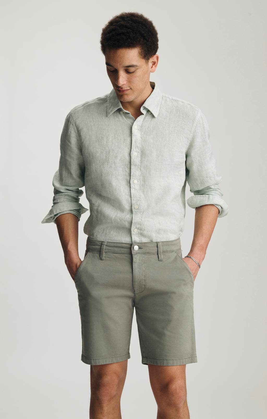 JACOB SHORTS IN BASIL TWILL - Mavi Jeans