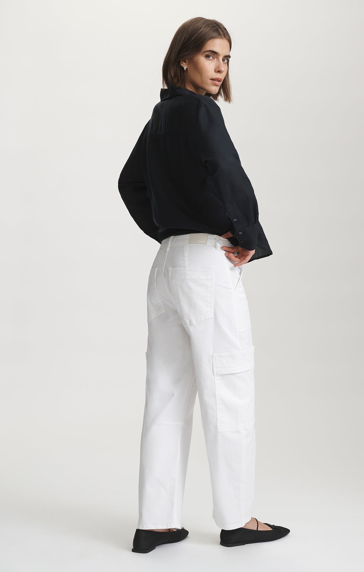 VINNIE BARREL CARGO IN WHITE CASUAL TWILL - Mavi Jeans