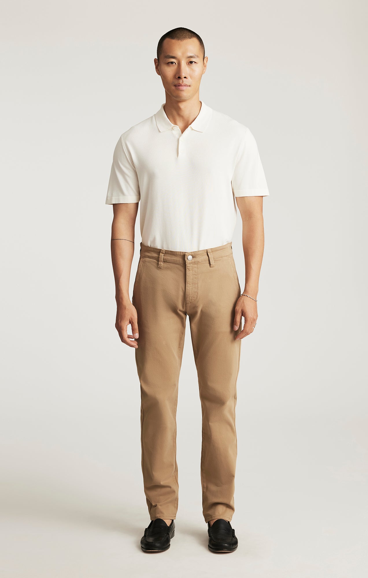 MILTON SLIM STRAIGHT CHINO IN KHAKI CASUAL TWILL - Mavi Jeans