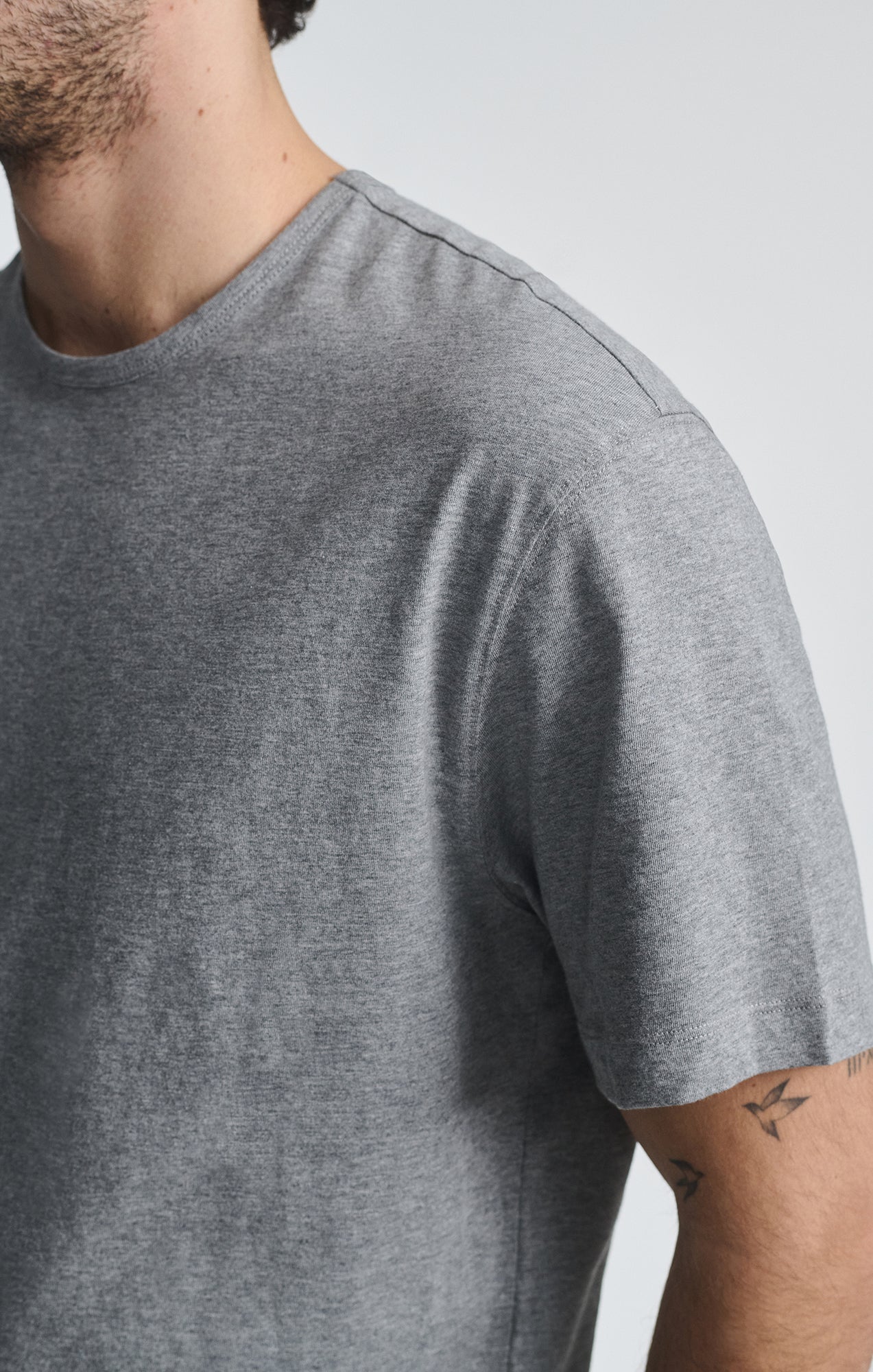 SHORT SLEEVE CREW NECK T-SHIRT IN GREY MELANGE - Mavi Jeans