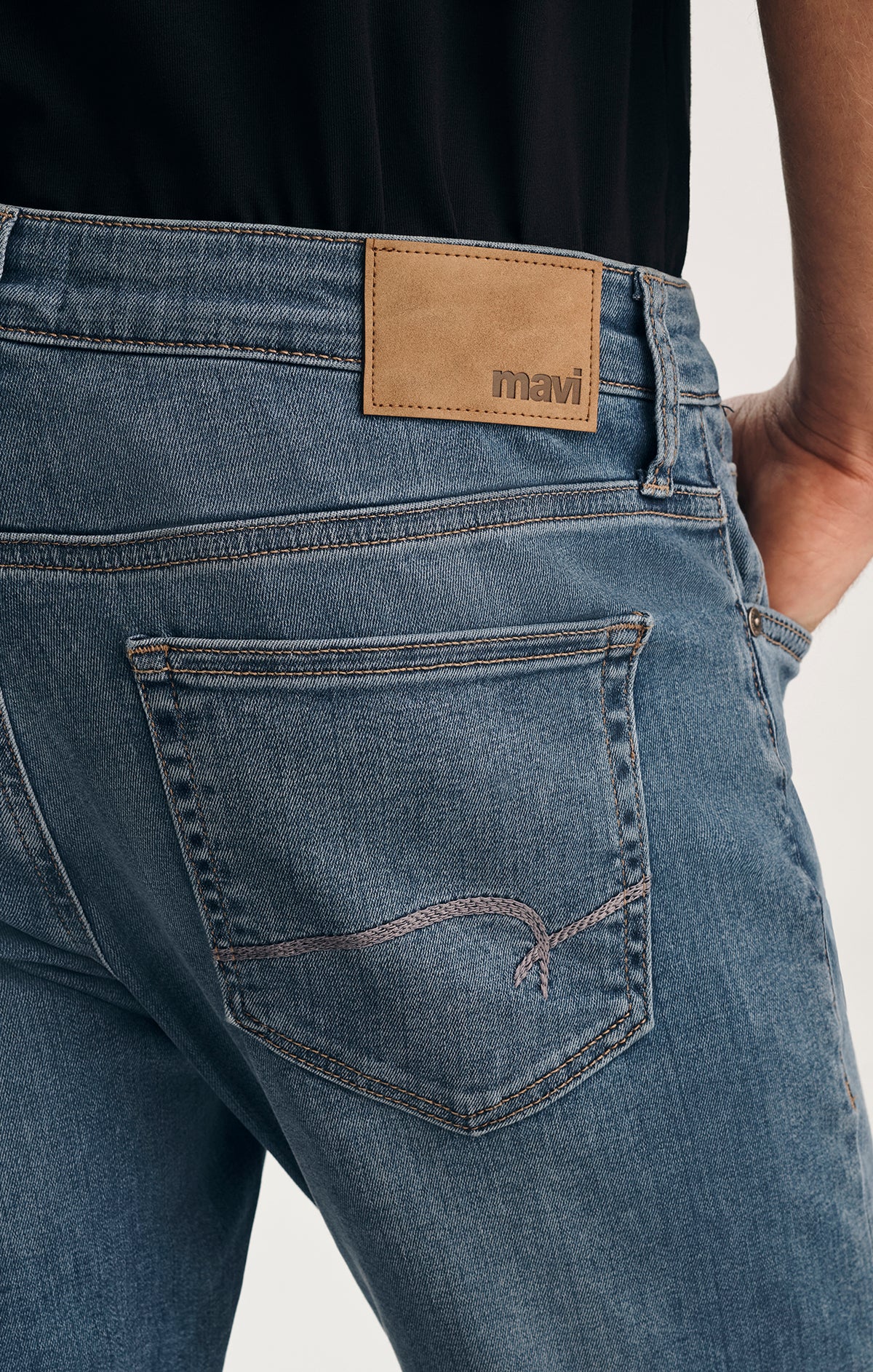 JAKE SLIM LEG IN DARK USED SUPERMOVE - Mavi Jeans